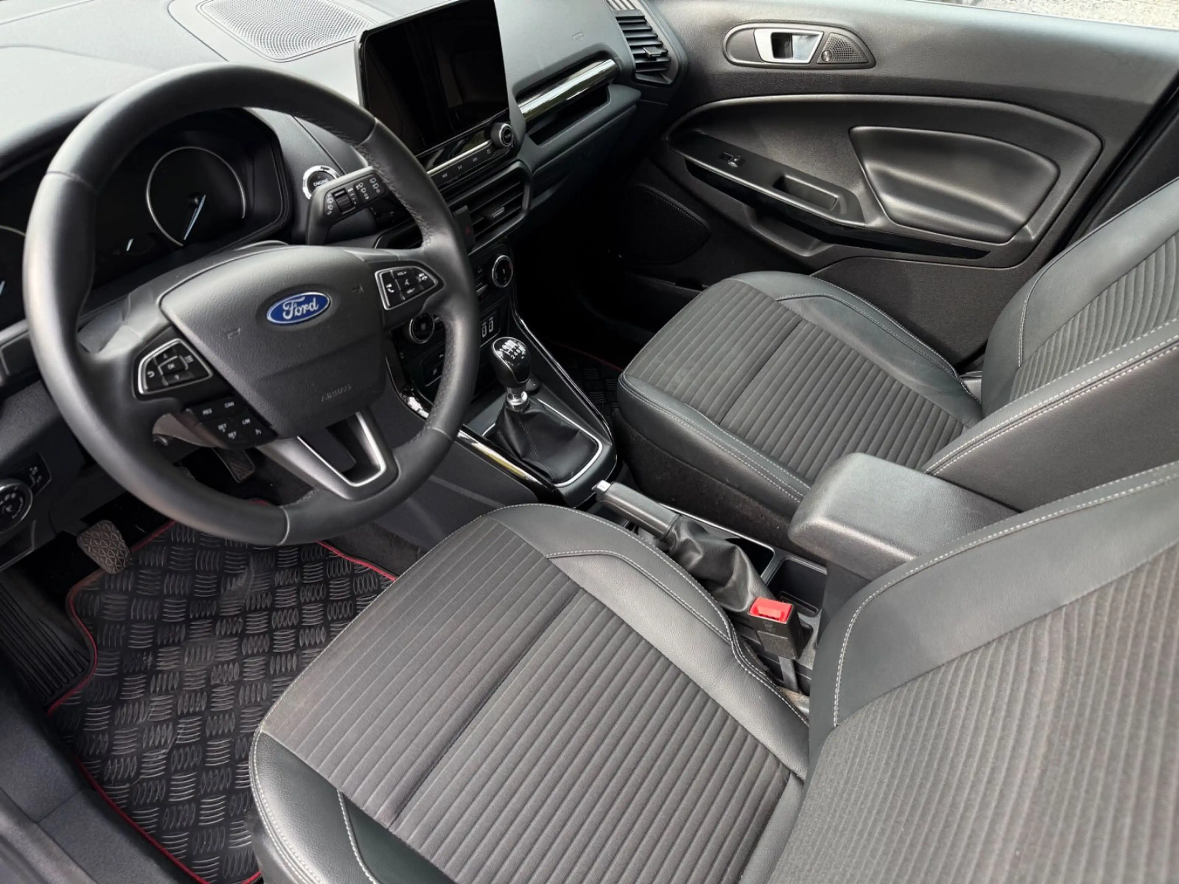 Ford EcoSport Titanium*TOP GEPFLEGT*SHZ*KAMERA*LHZ* — photo 14