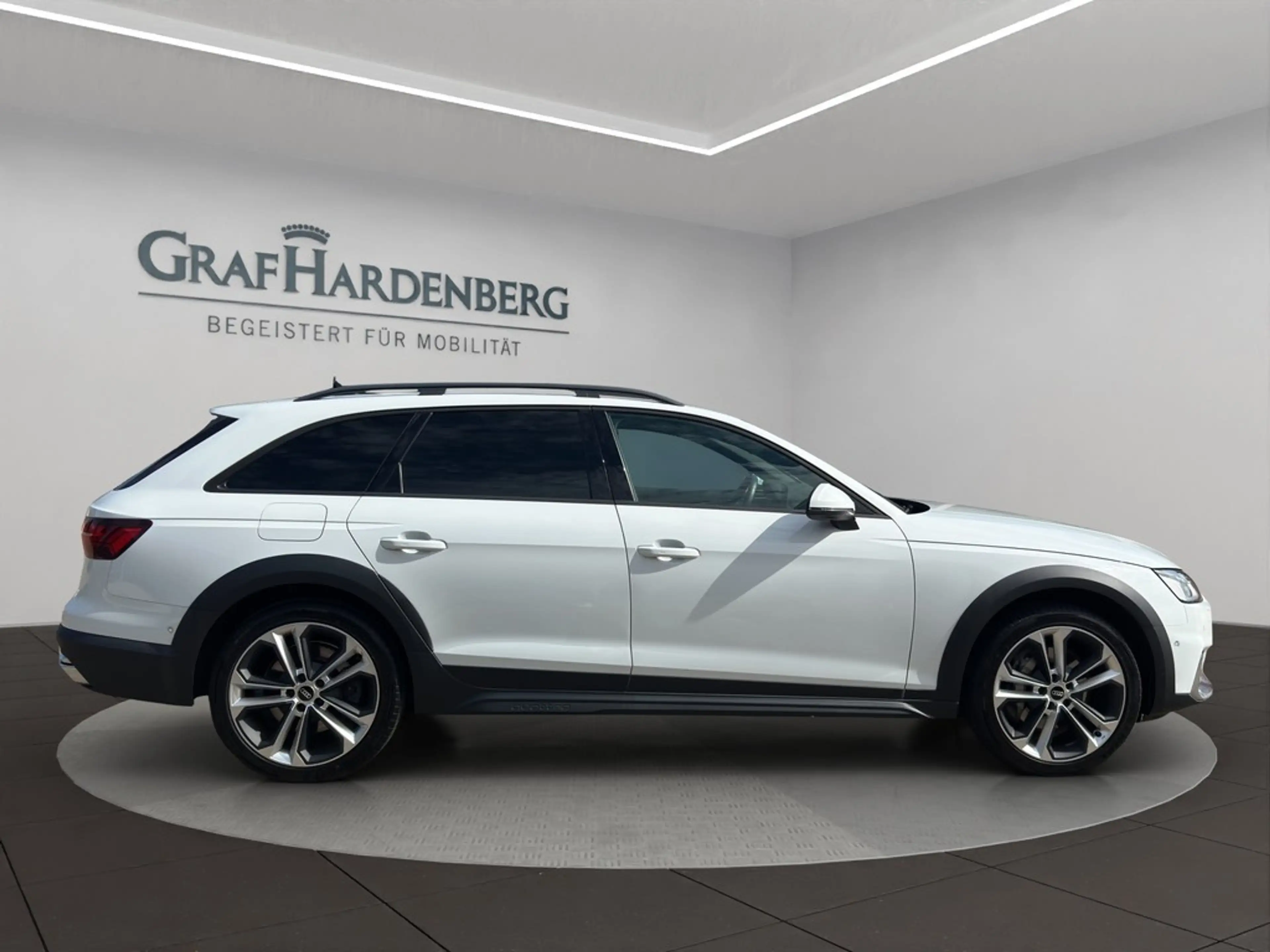 Audi A4 allroad quattro 50 TDI quattro Matrix-Standh. — photo 7