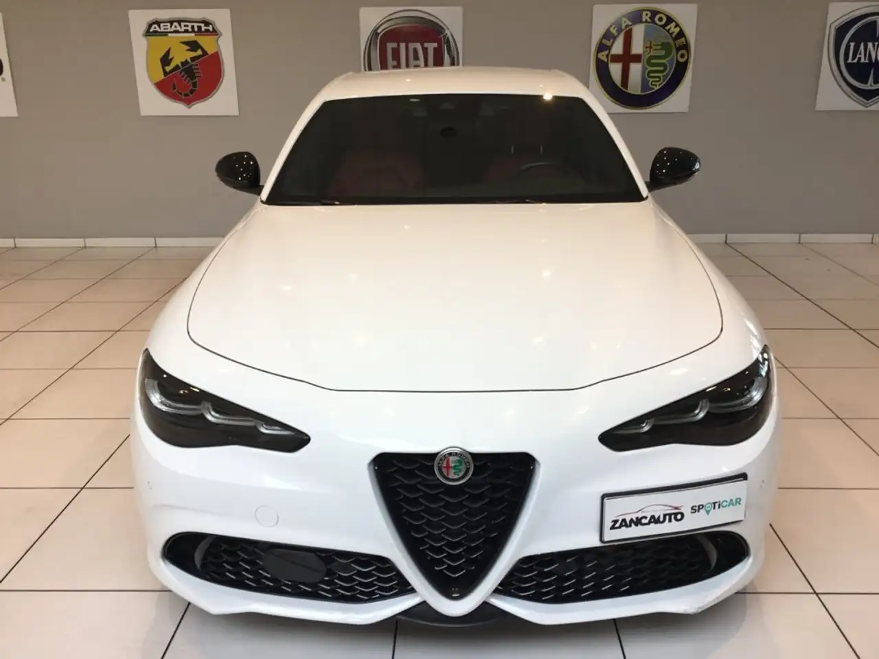 Alfa Romeo Giulia 2024