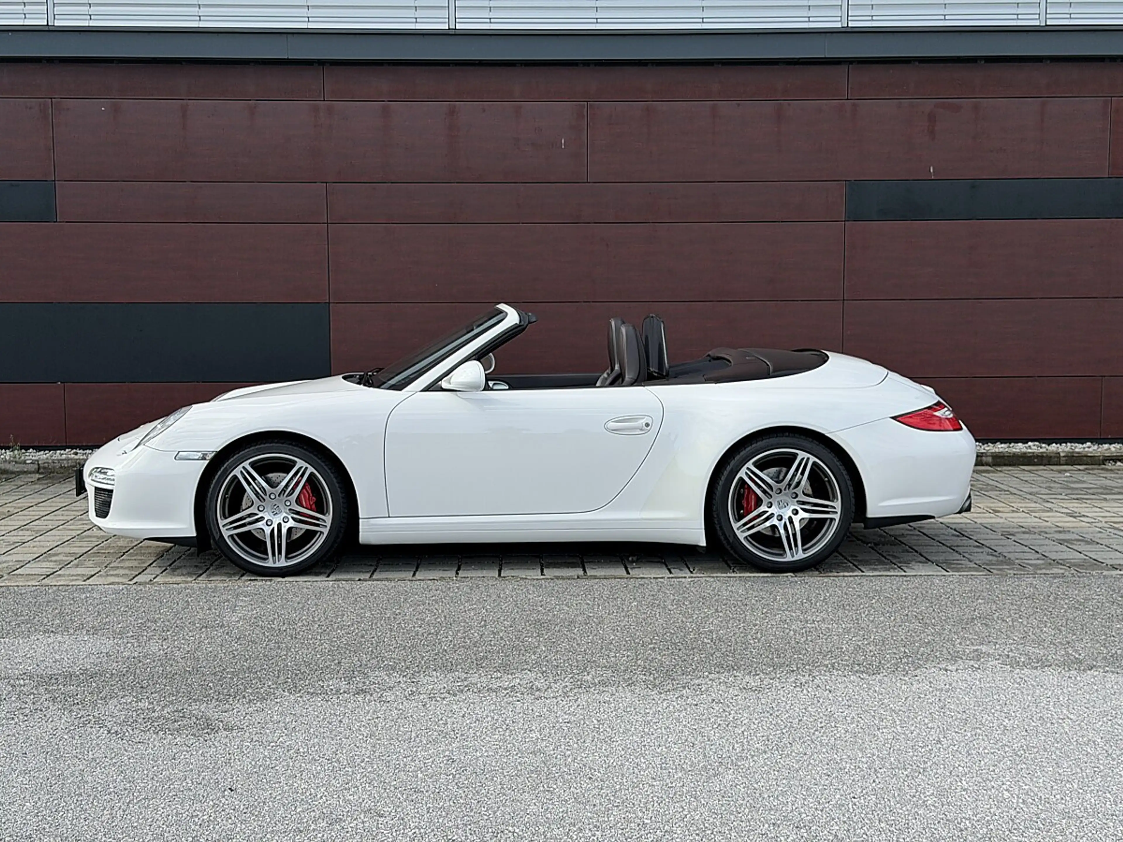 Porsche 997 911 997.2 Carrera 4S Cabrio "Klappenauspuff" "T... — photo 5
