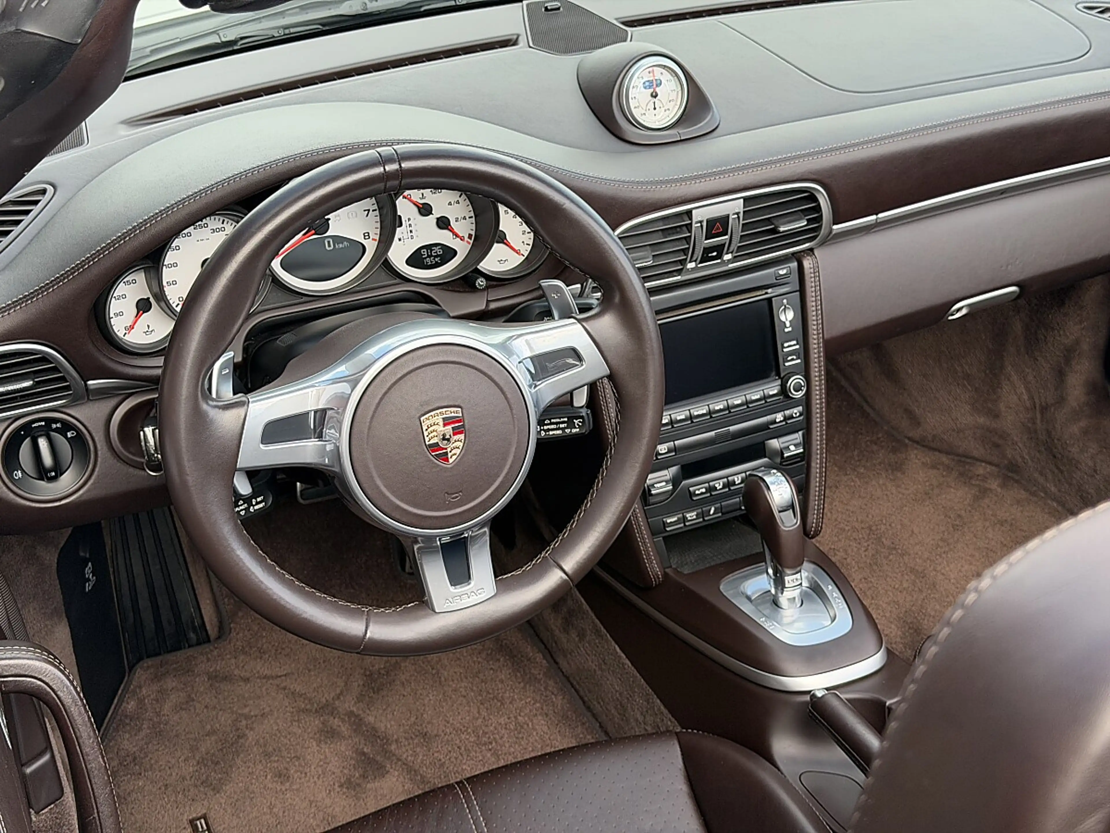 Porsche 997 911 997.2 Carrera 4S Cabrio "Klappenauspuff" "T... — photo 13