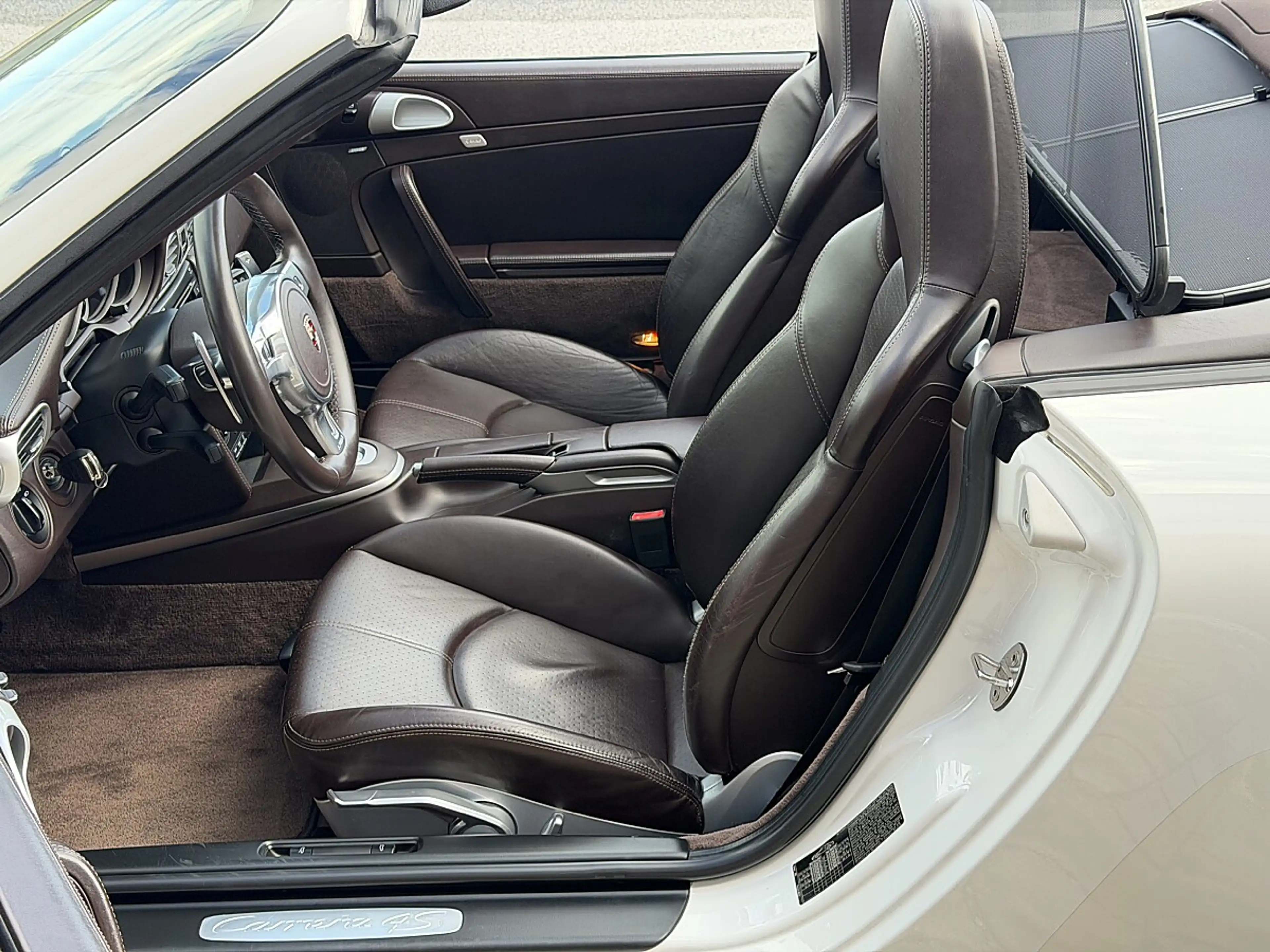 Porsche 997 911 997.2 Carrera 4S Cabrio "Klappenauspuff" "T... — photo 12