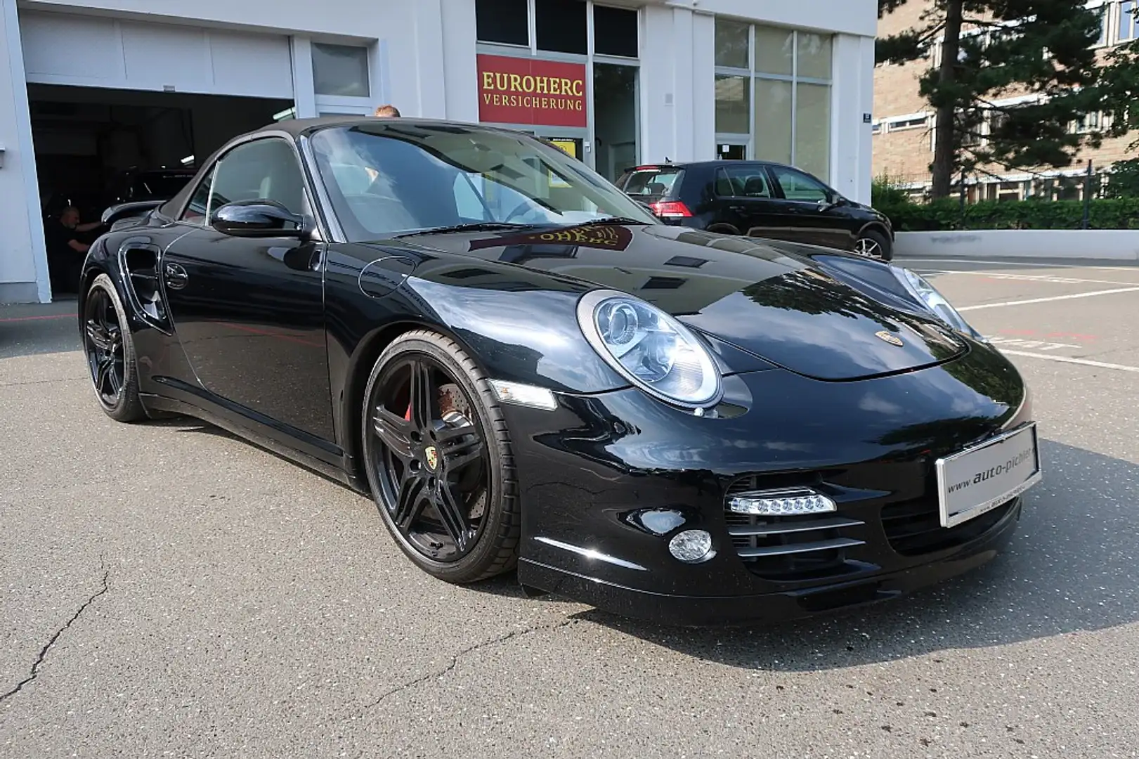 Porsche 911 Turbo Cabrio Allrad Tiptronic "Einzelstück" Schwarz - 2