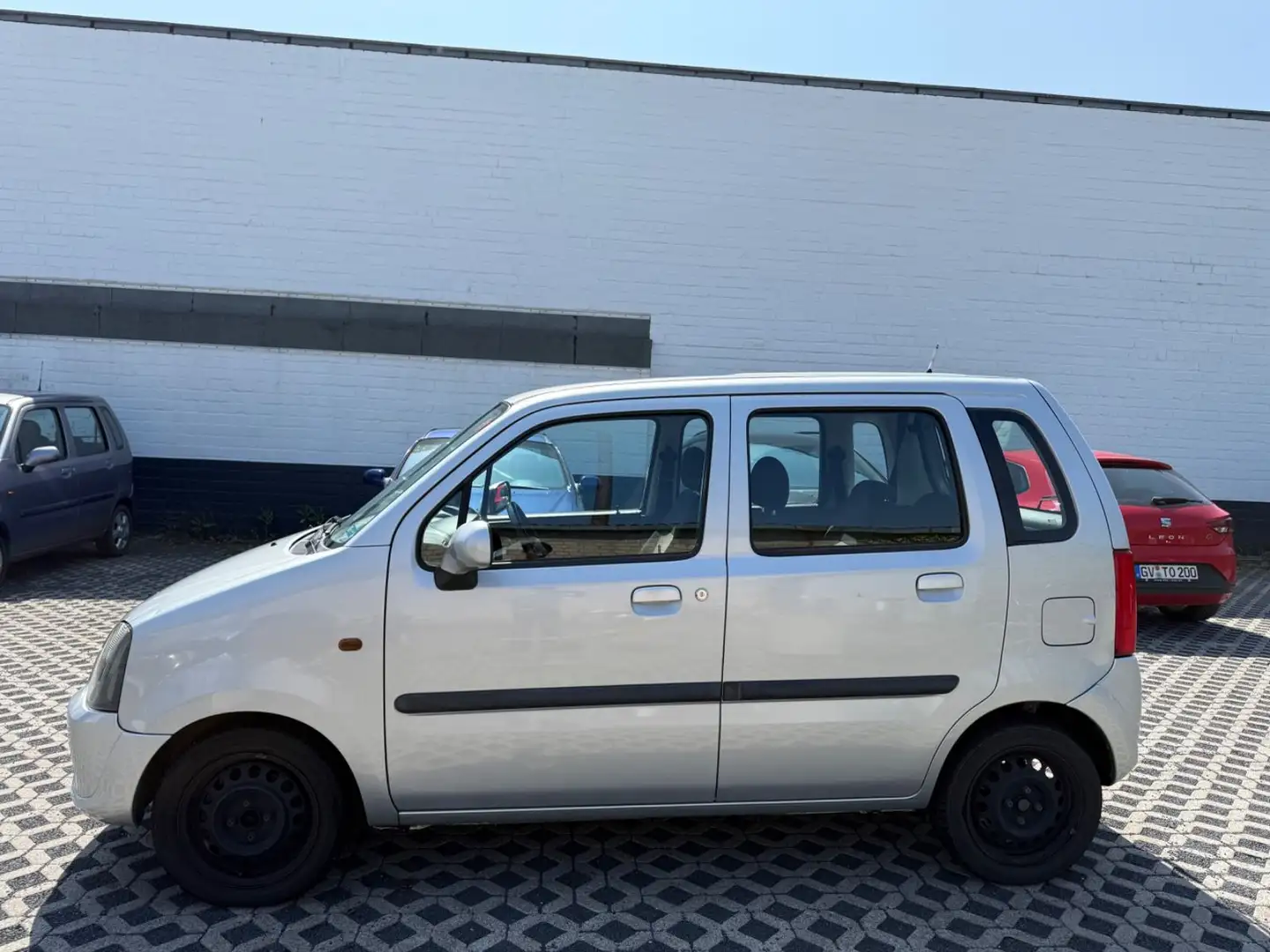 Opel Agila 1.2 Enjoy mit Style-Paket *Klima* Серый - 2