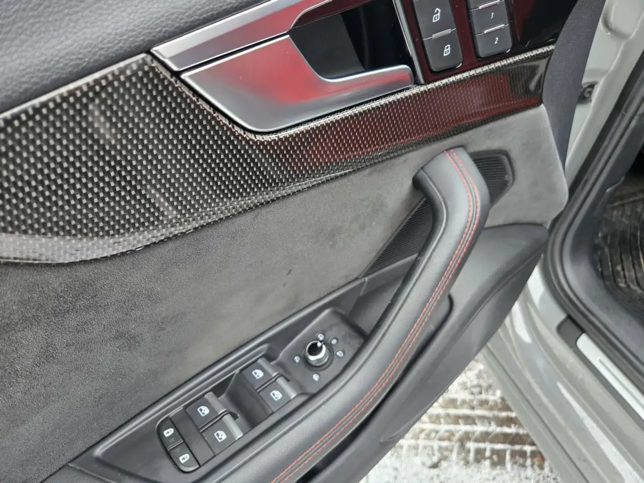Audi S4 снимка Audi S4