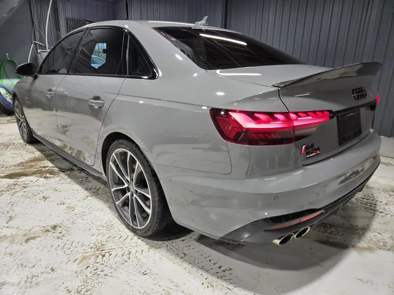 Audi S4 снимка Audi S4
