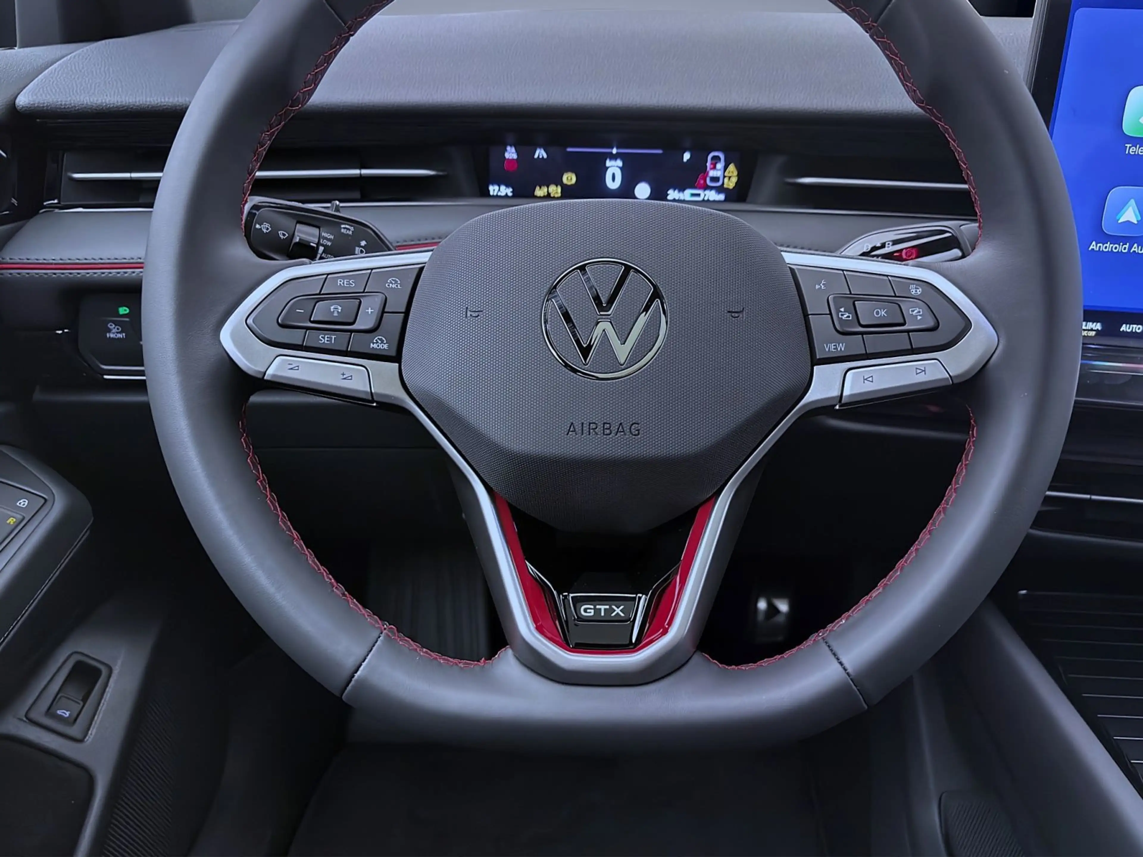 Volkswagen ID.7 4M GTX PANO AHK IQ.LIGHT NAVI DCC — photo 13