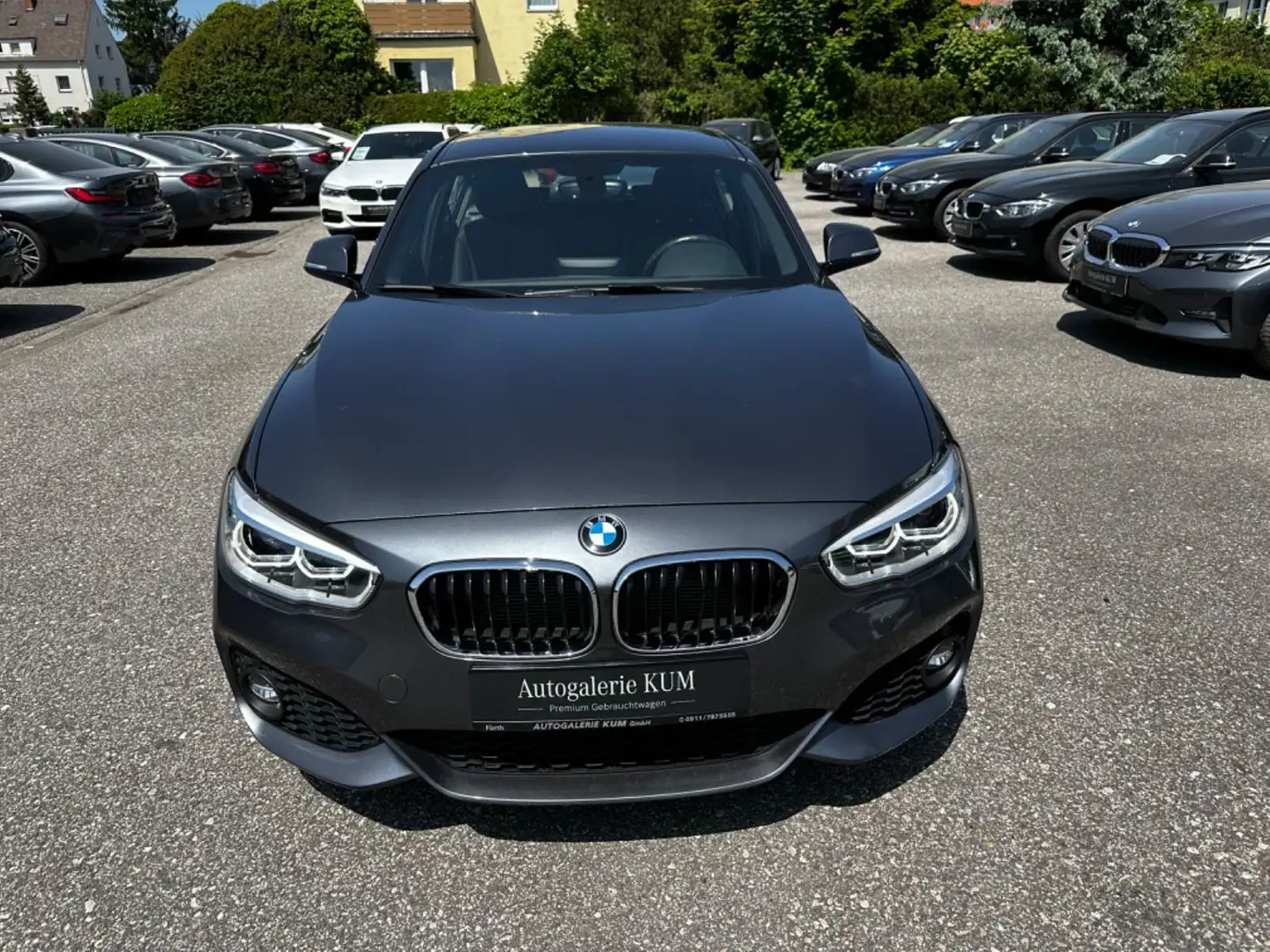 BMW 116 i Lim 5-Trg M-Paket|LED|LEDER|NAVI|PDC|SITHZ Grau - 2