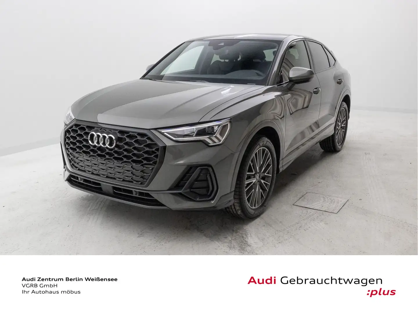 Audi Q3 35 TFSI S-TRO*LED*PANO*AHK*RFK*NAVI Grigio - 2