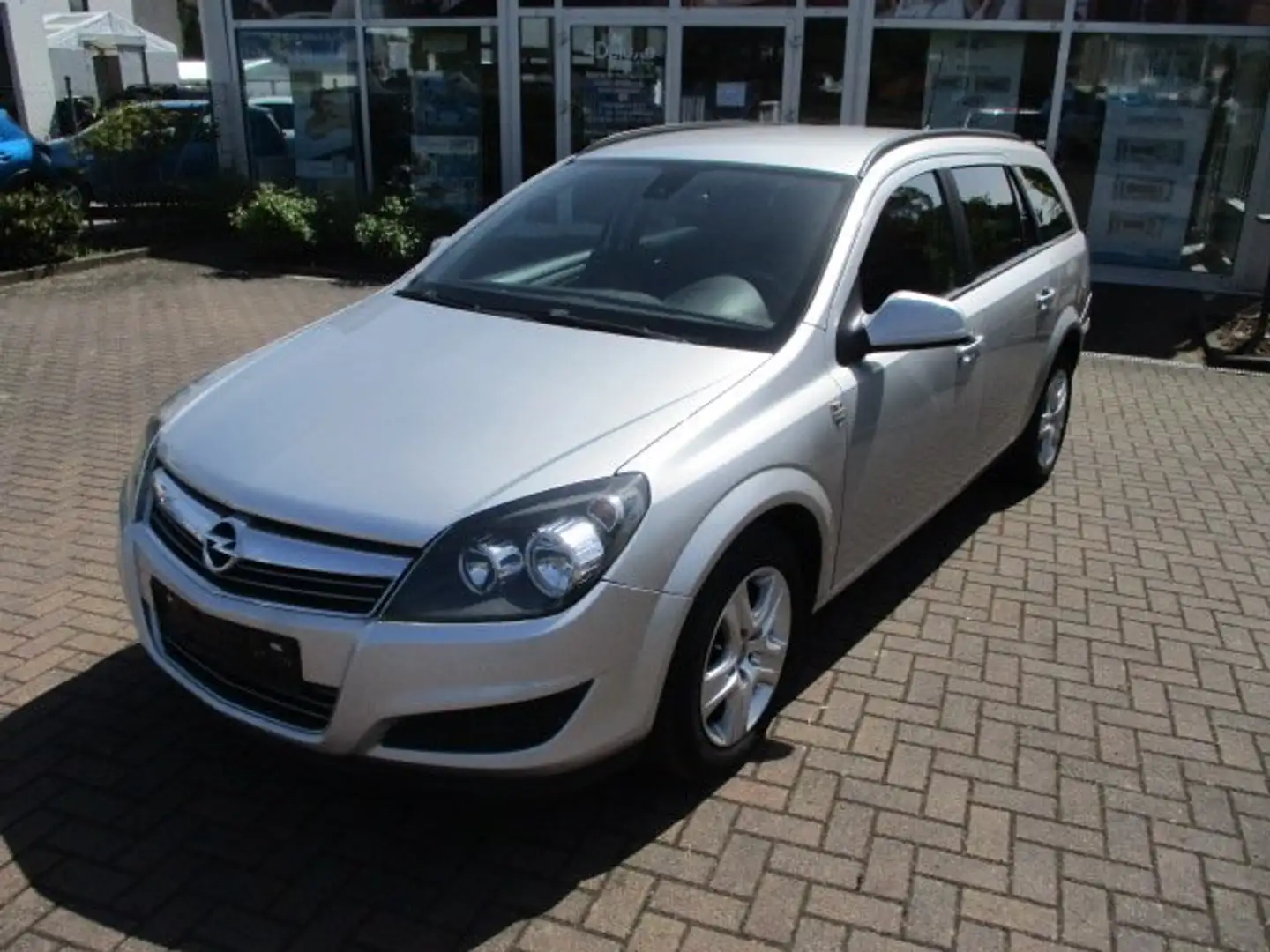 Opel Astra 1.7 CDTi.Grüne Plakette.Kombi.Klima.Navi. Plateado - 1