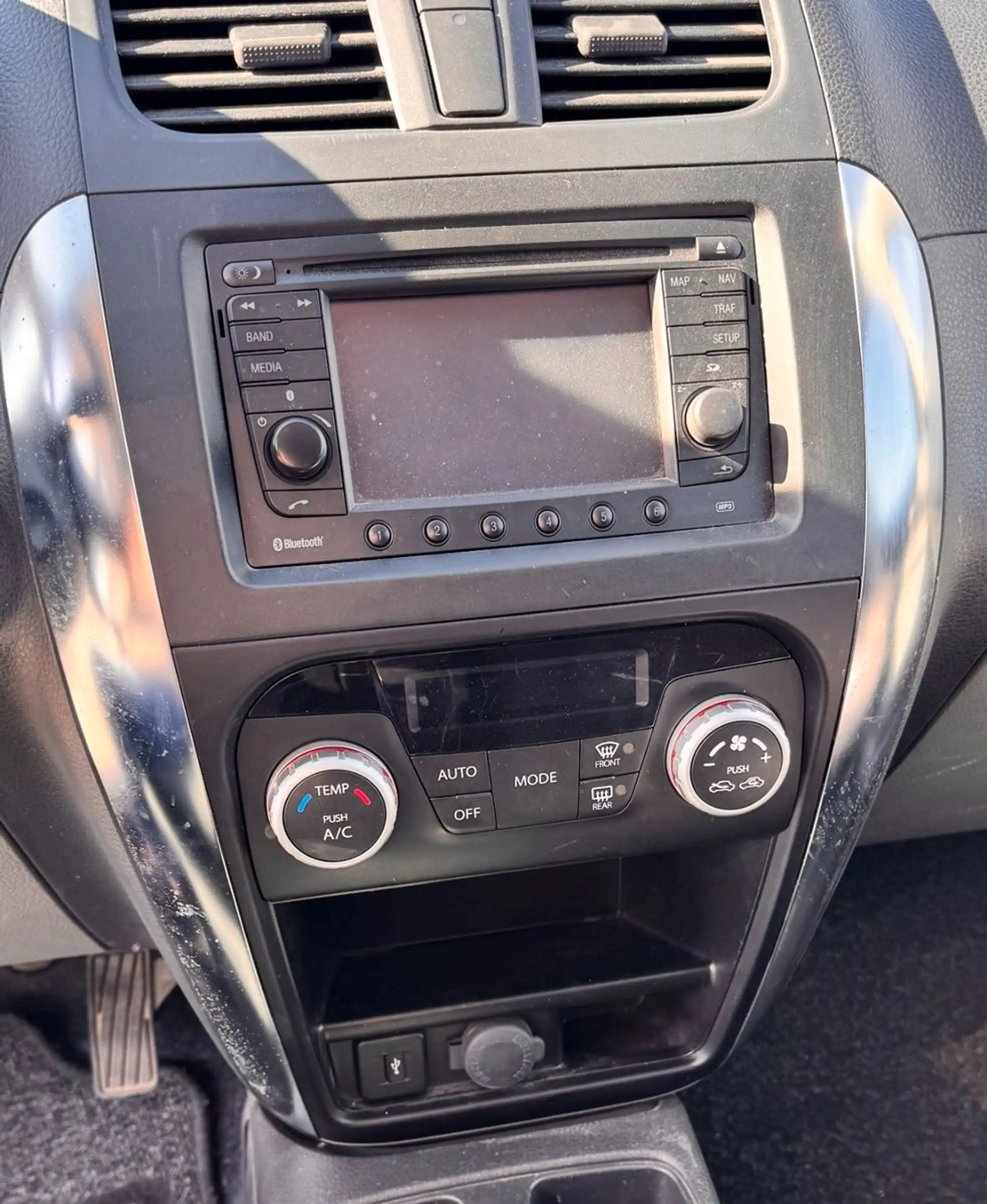 Suzuki SX4 Style — photo 9