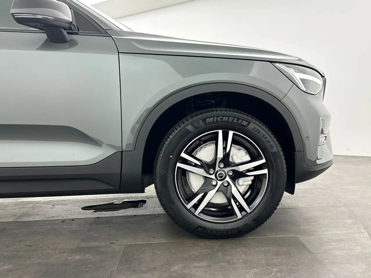 Volvo XC40 2026 — фото 11