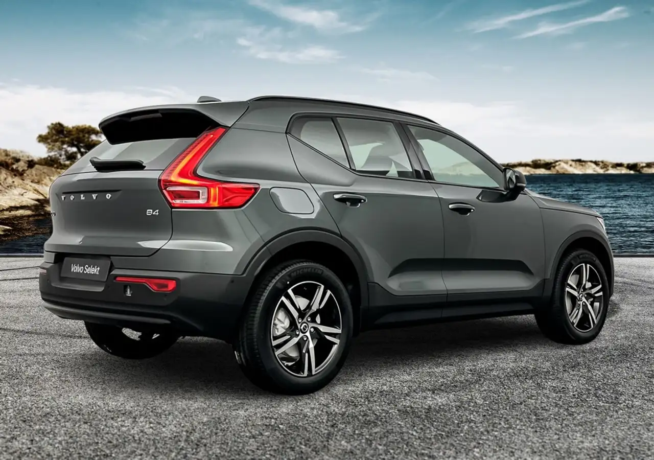Volvo XC40 2026