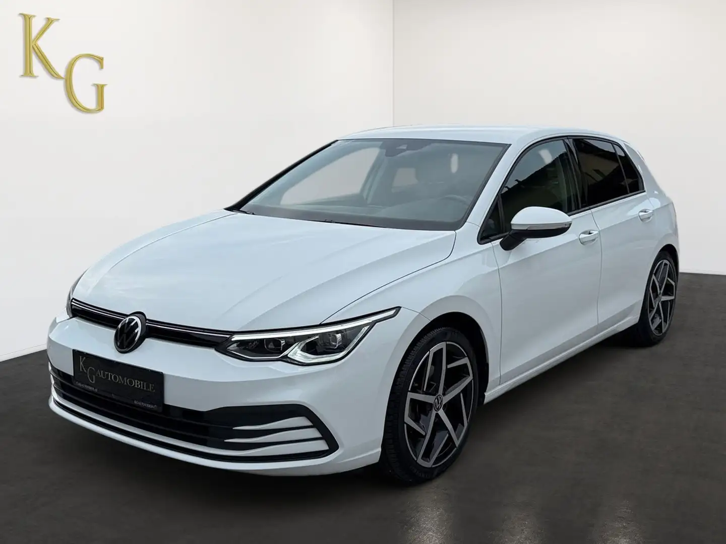 Volkswagen Golf VIII 1.5 TSI ab ca. 182€ monatlich Weiß - 2