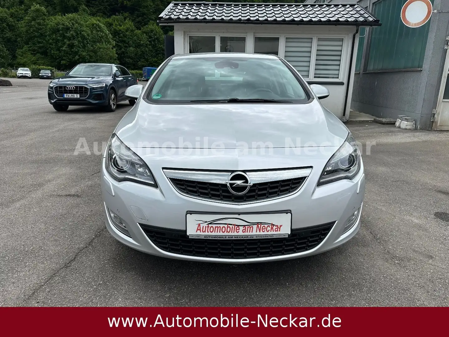 Opel Astra J 1.6 Turbo Lim. 5-trg. Innovation-2.Hand Silber - 2