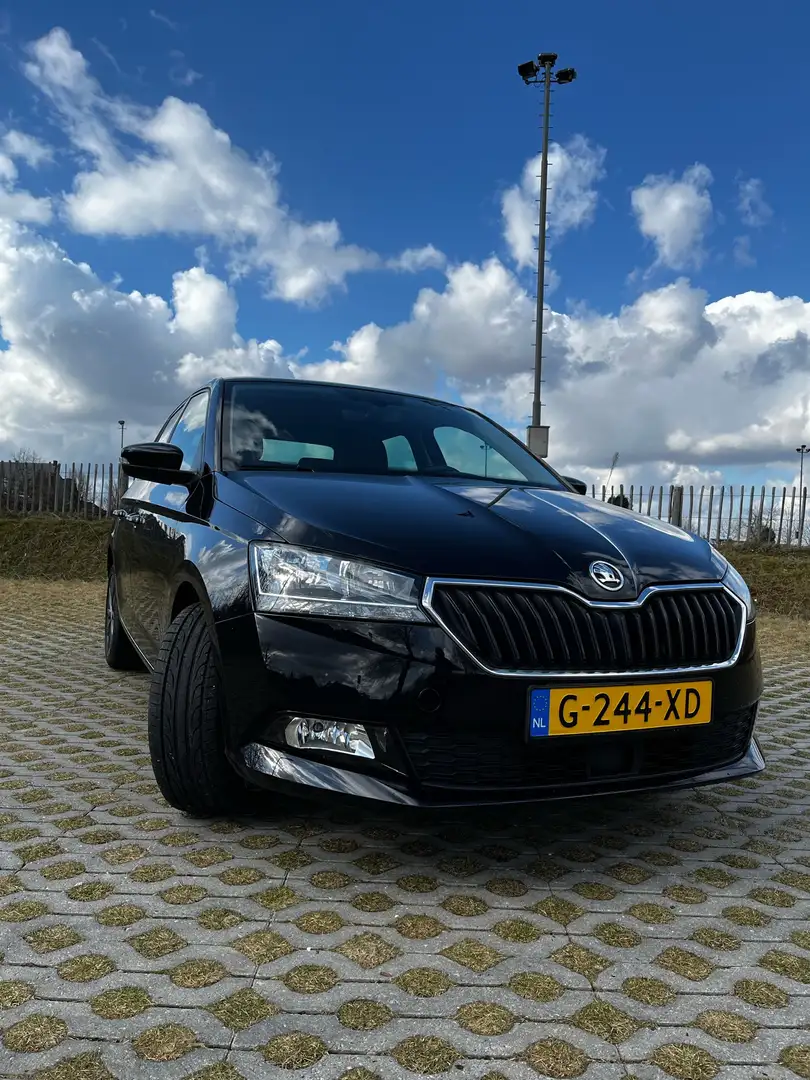 Skoda Fabia 1.0 TSI Business Edition Negro - 1