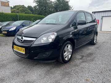 1.8 Family - TÜV NEU/ 7 SITZER/ SCHECKHEFT