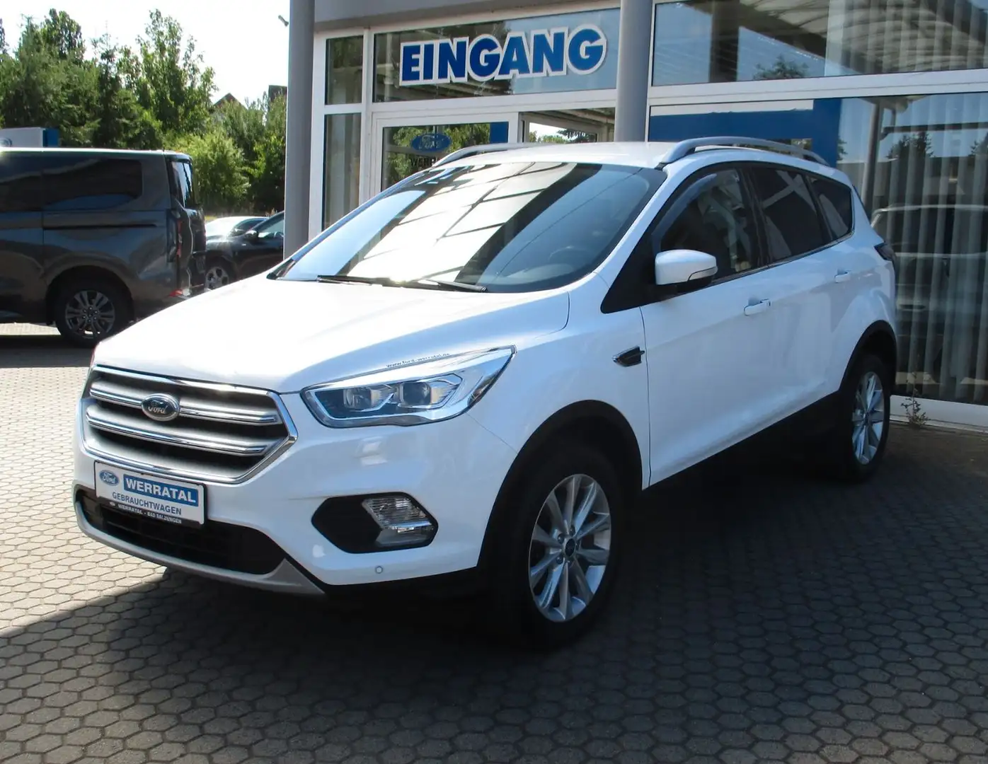 Ford Kuga Titanium 4x4/ Xenon / Kamera/ AHK Weiß - 1