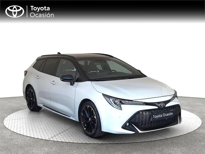 Toyota Auris 2022, foto 19