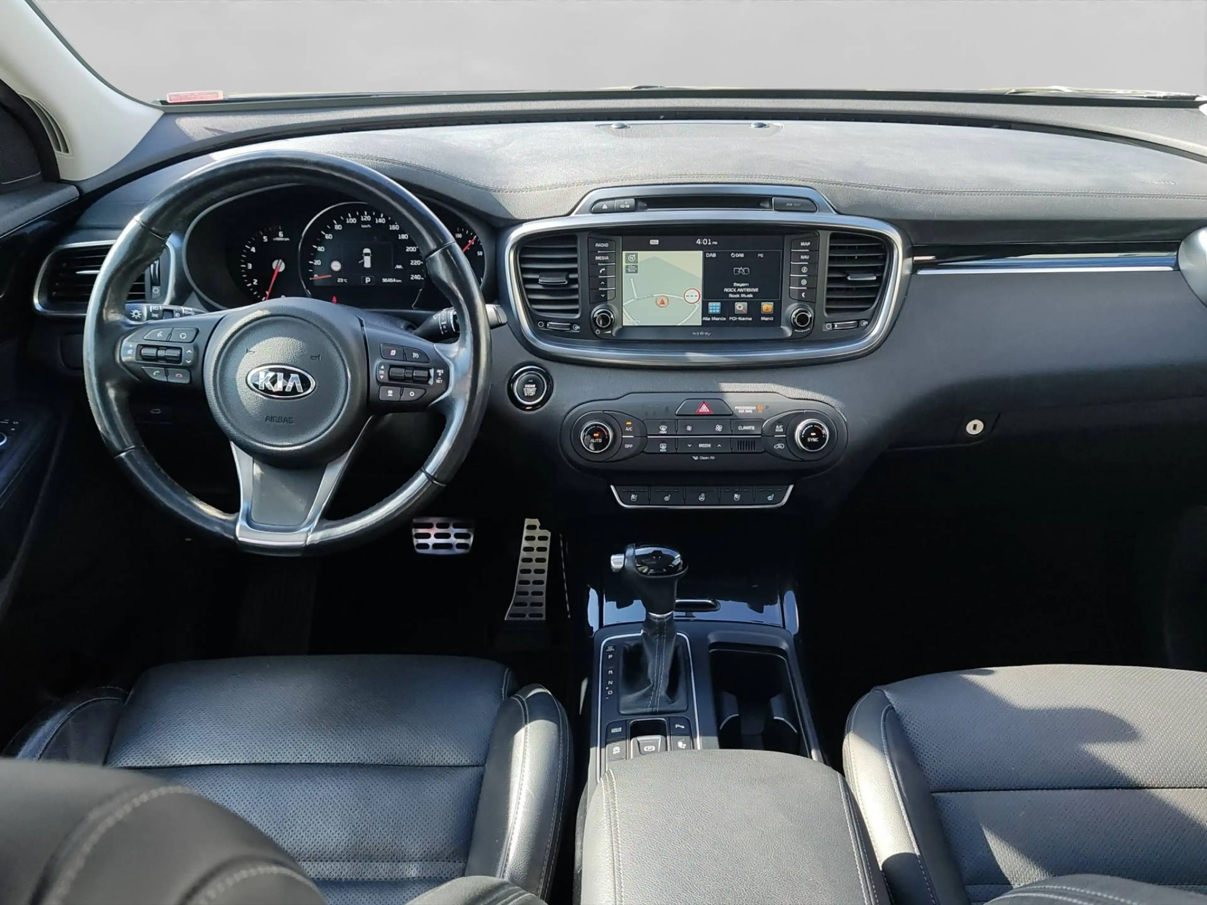 Kia Sorento SORENTO 2.2D AWD AT 7S PLATINUM STD-AHK+SHZ+NAVI — photo 13