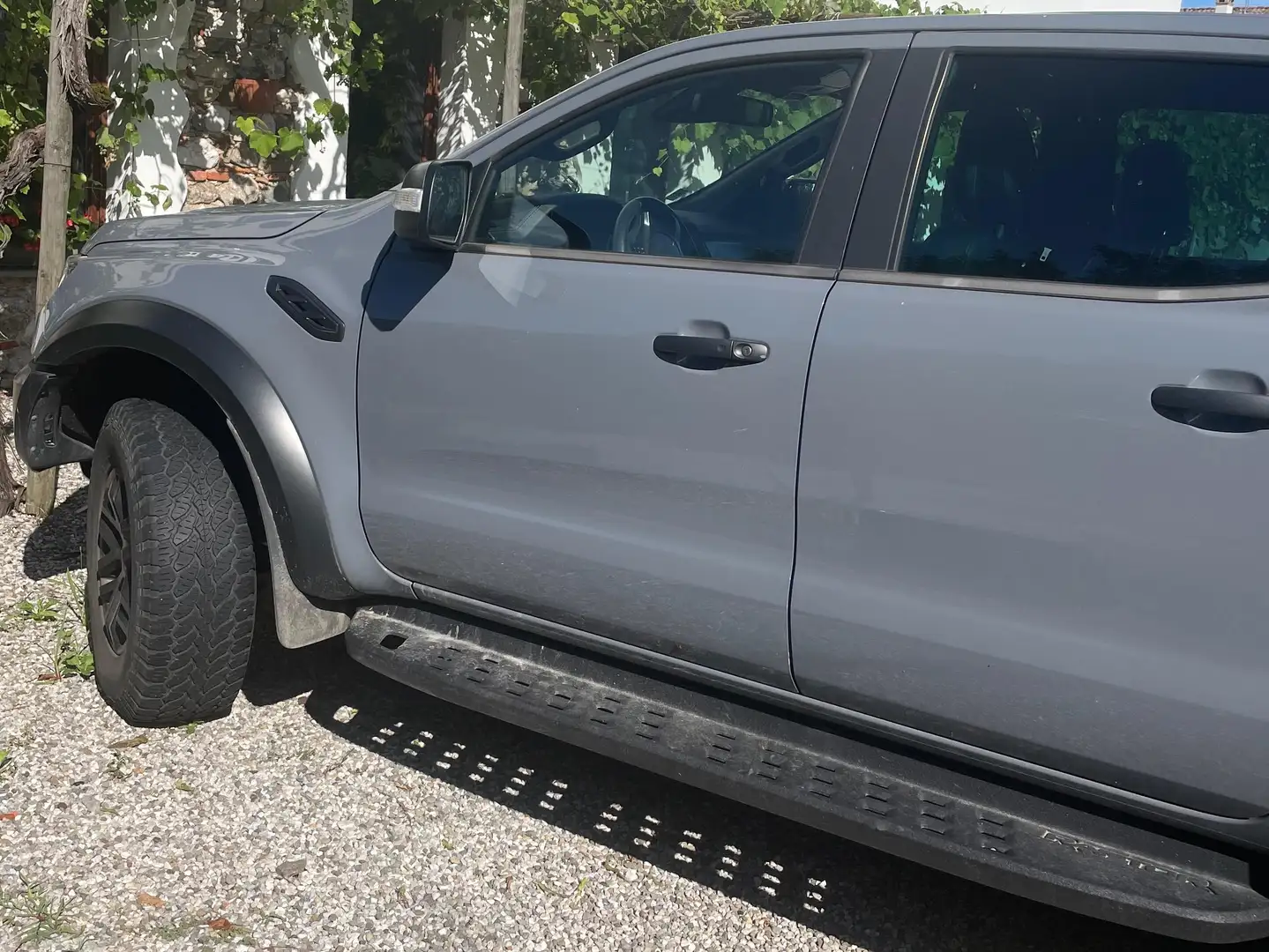 Ford Ranger Raptor Grau - 1