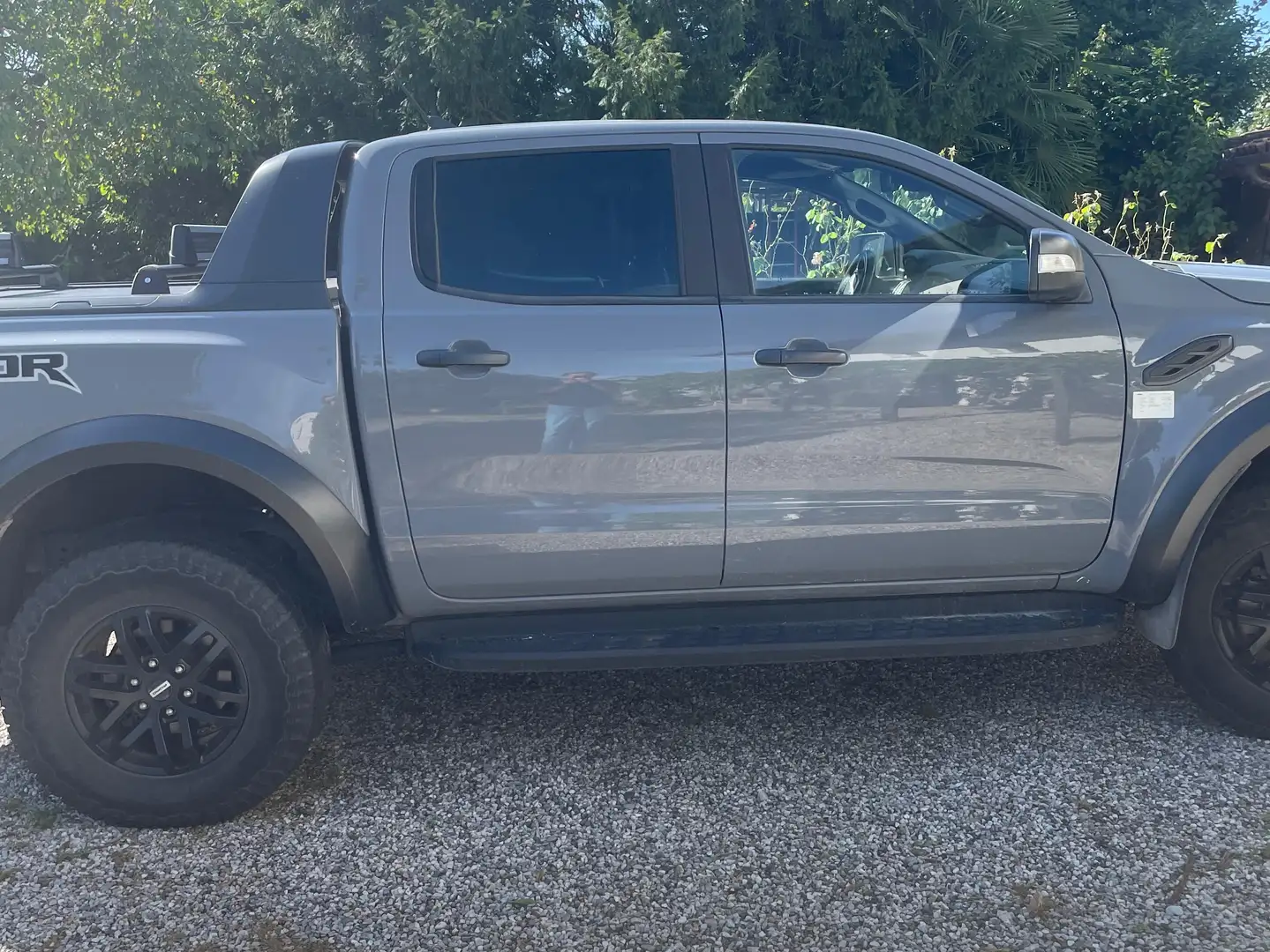Ford Ranger Raptor Grau - 2