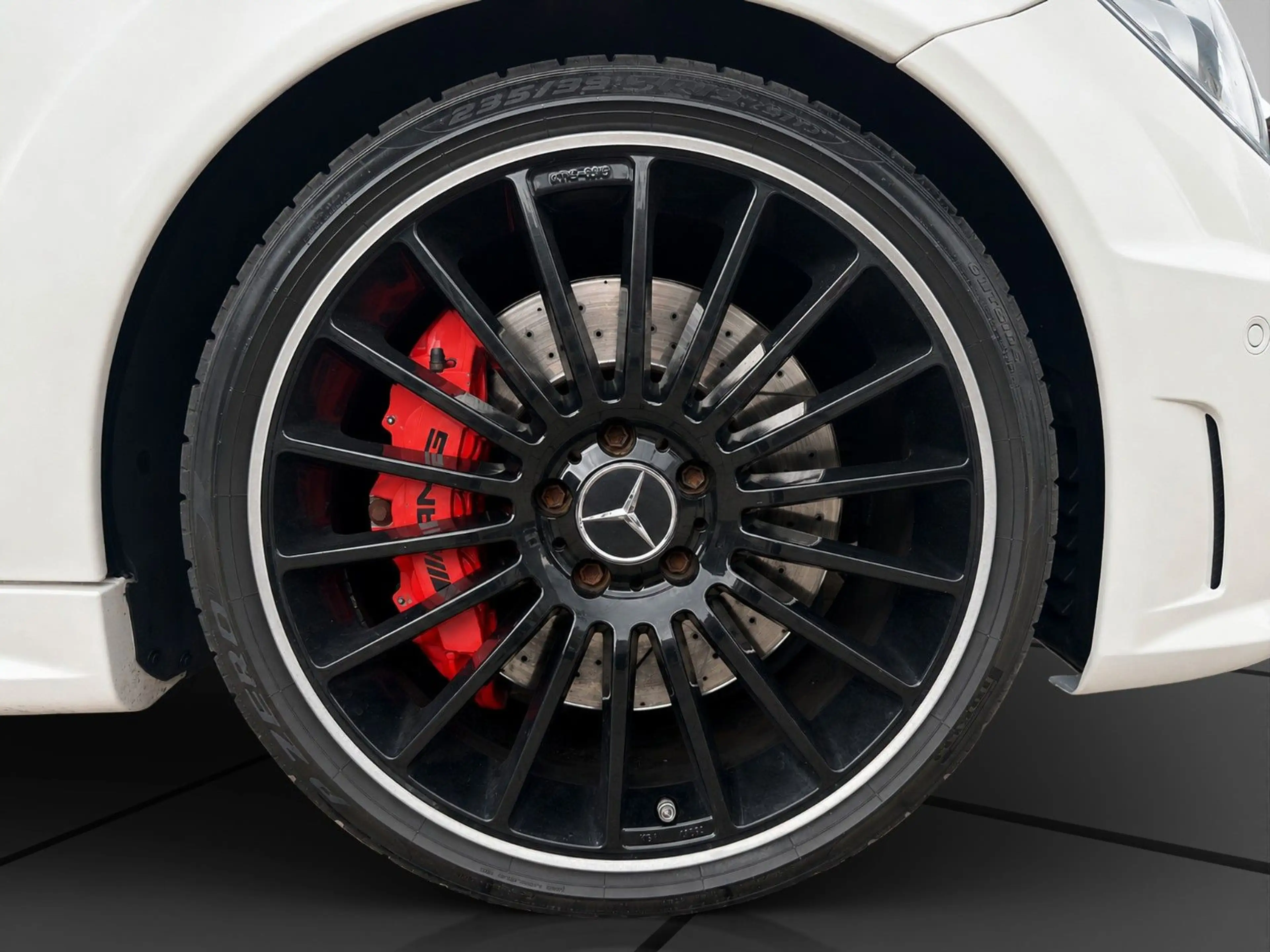 Mercedes-Benz C 63 AMG PP SOUND PANO TEMP SHZ ACC TOP — photo 10