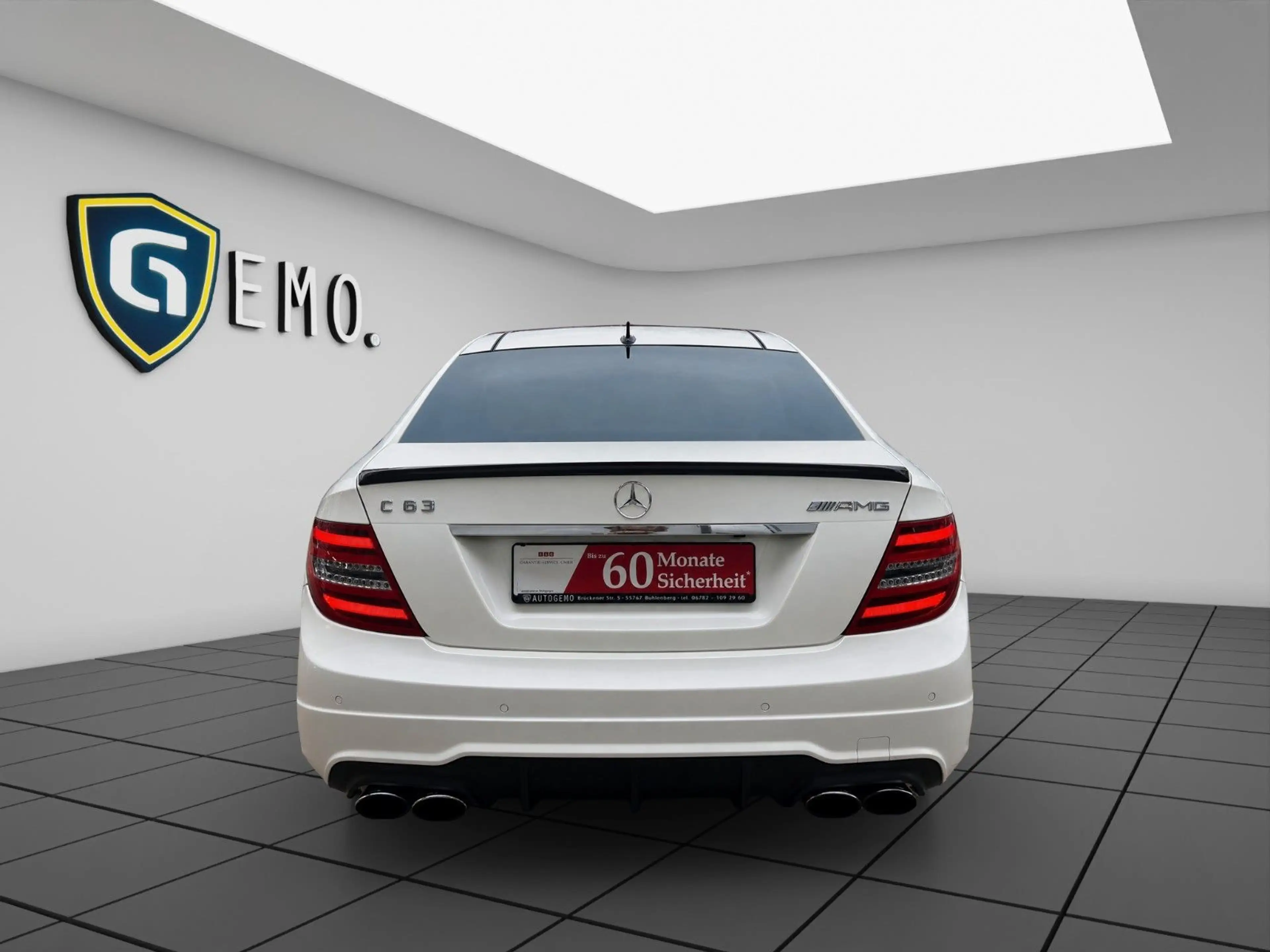 Mercedes-Benz C 63 AMG PP SOUND PANO TEMP SHZ ACC TOP — photo 7