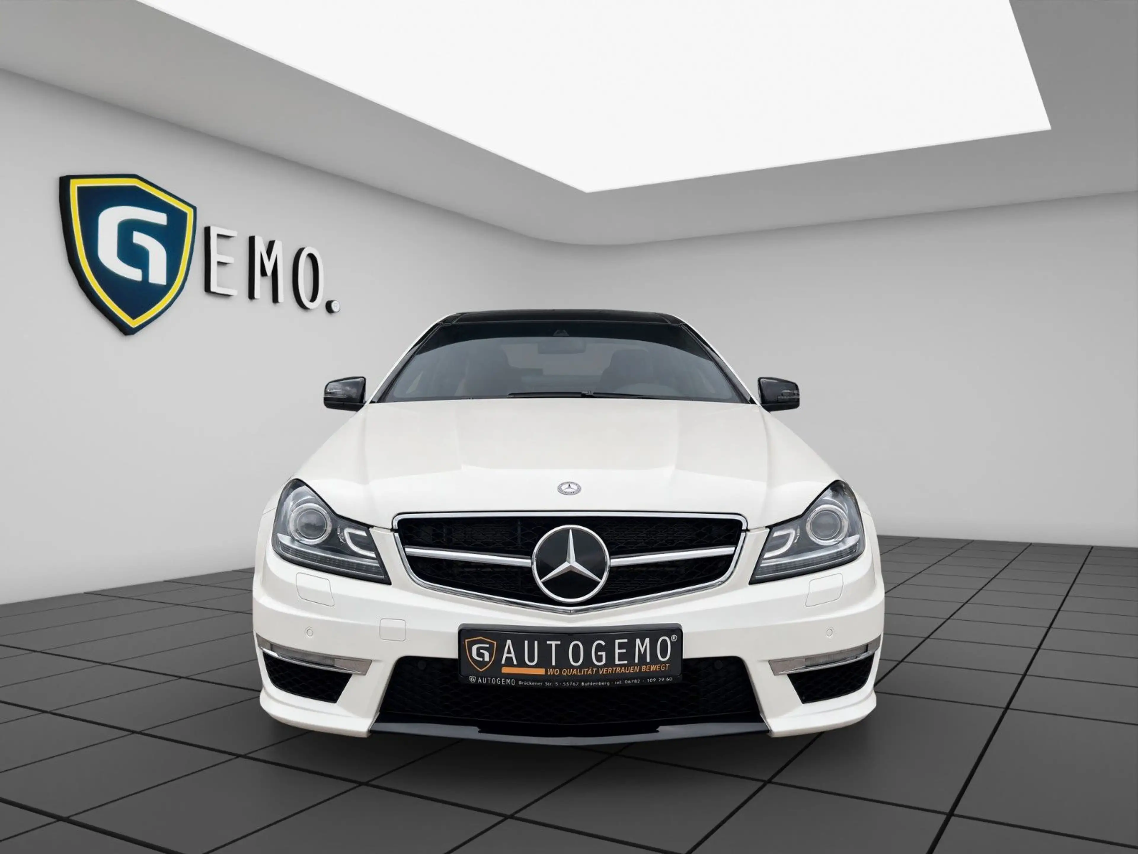 Mercedes-Benz C 63 AMG PP SOUND PANO TEMP SHZ ACC TOP — photo 2