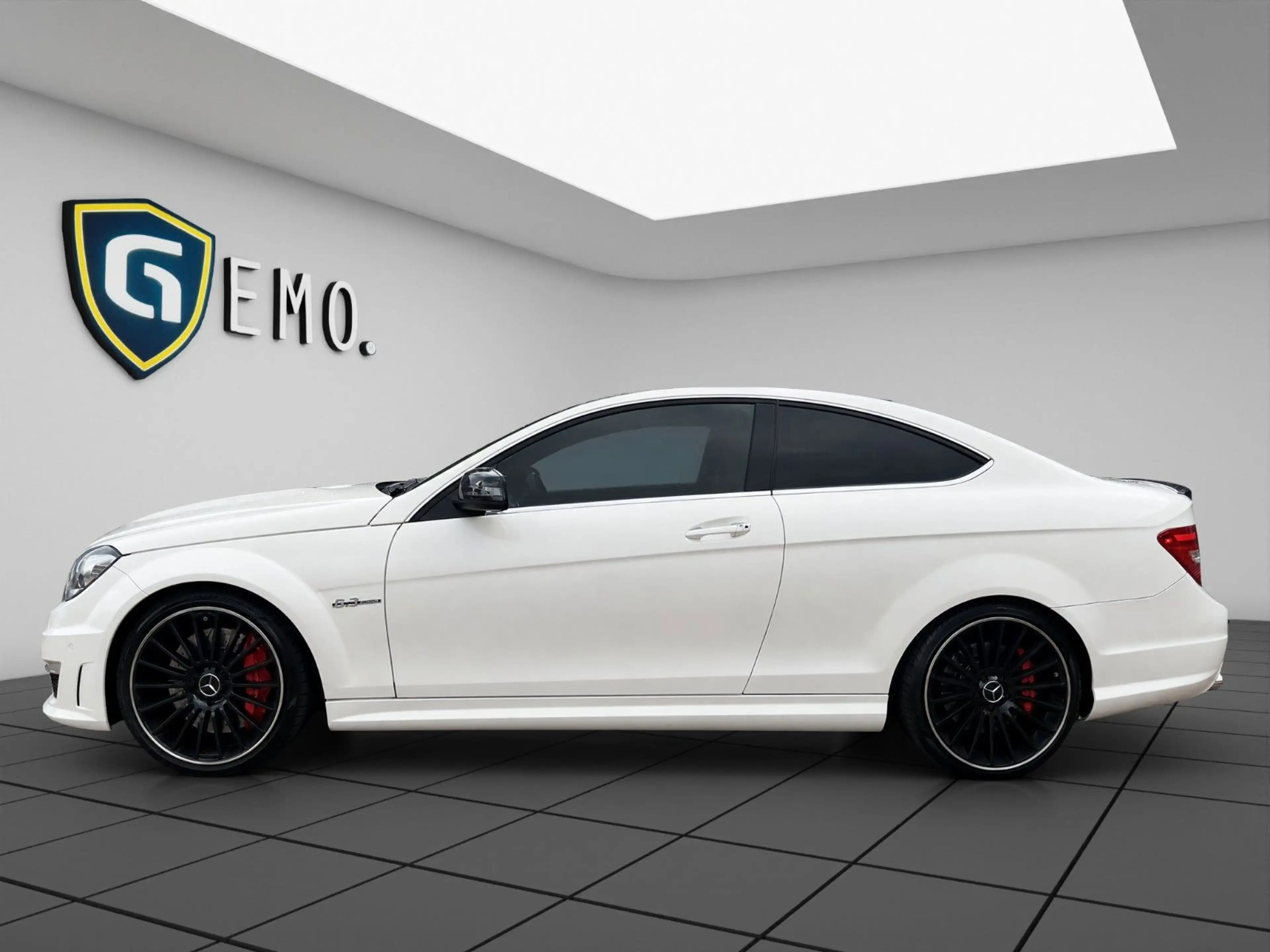 Mercedes-Benz C 63 AMG PP SOUND PANO TEMP SHZ ACC TOP — photo 5