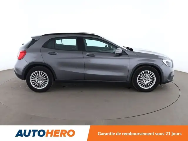 Mercedes-Benz Gla view 7