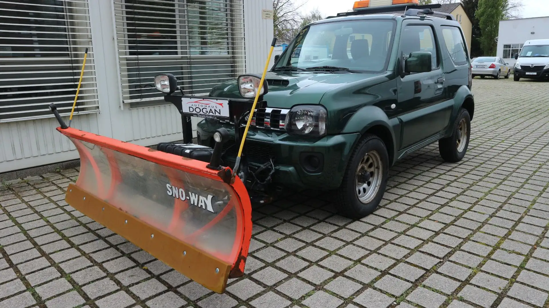 Suzuki Jimny Jimmy Winterdienst *Schnee + Streuer* Grün - 1