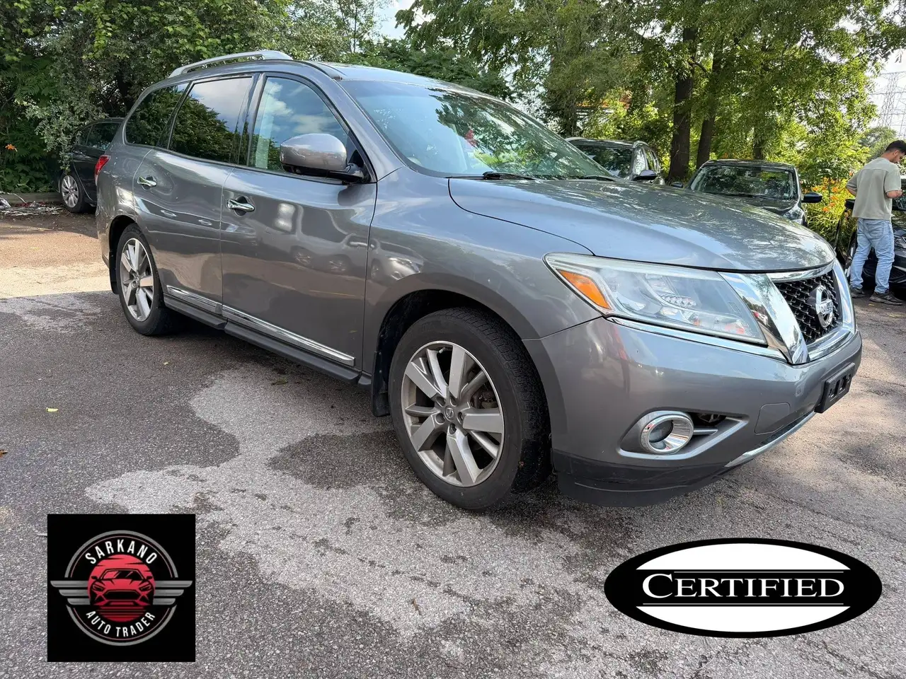 Nissan Pathfinder photo Nissan Pathfinder