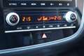 Mitsubishi Outlander 2.4 PHEV Intense+ l  Apple CarPlay l Premium Audio Zwart - thumbnail 13