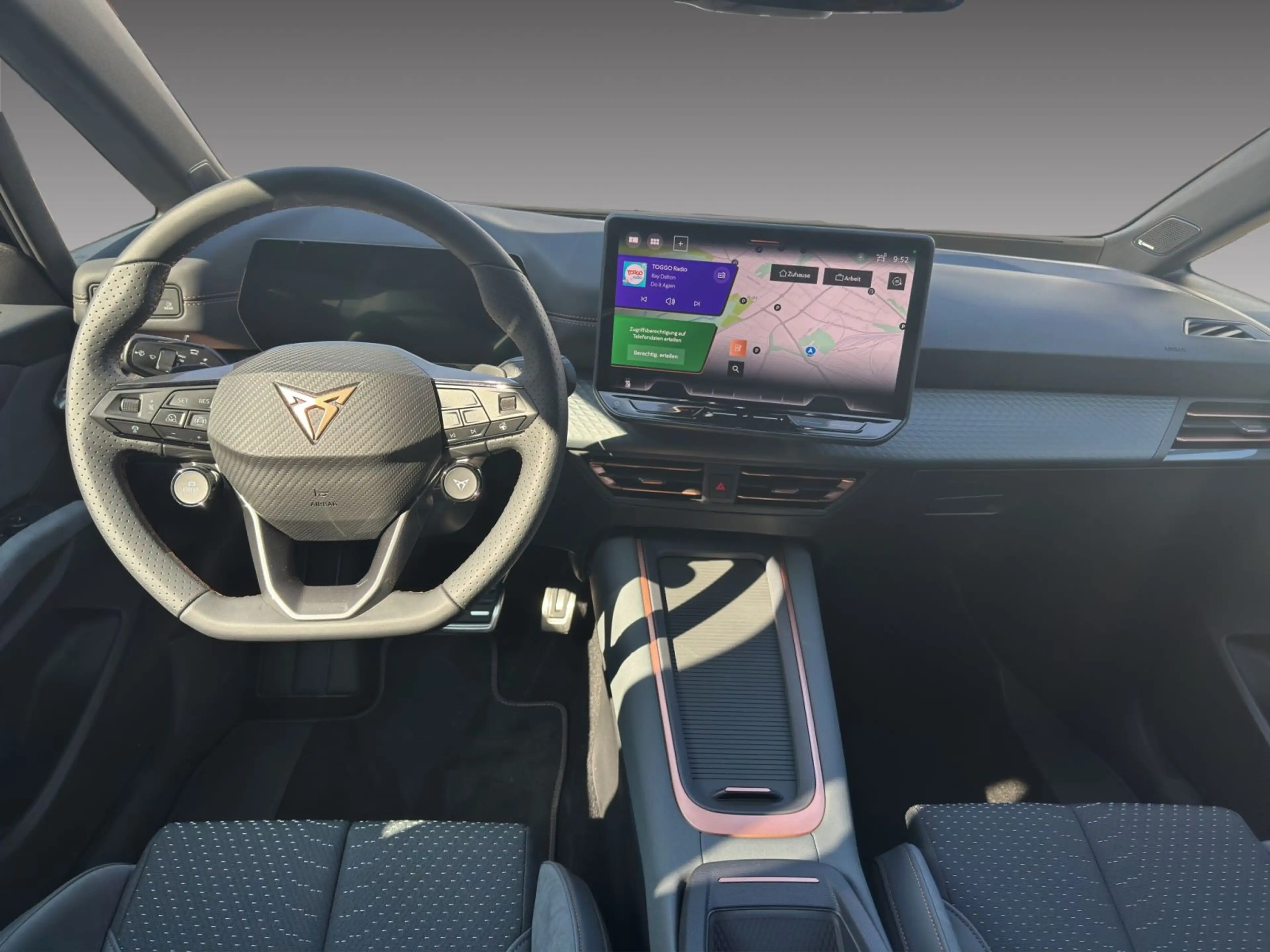 CUPRA Born VZ 240 kW (326PS) — photo 10