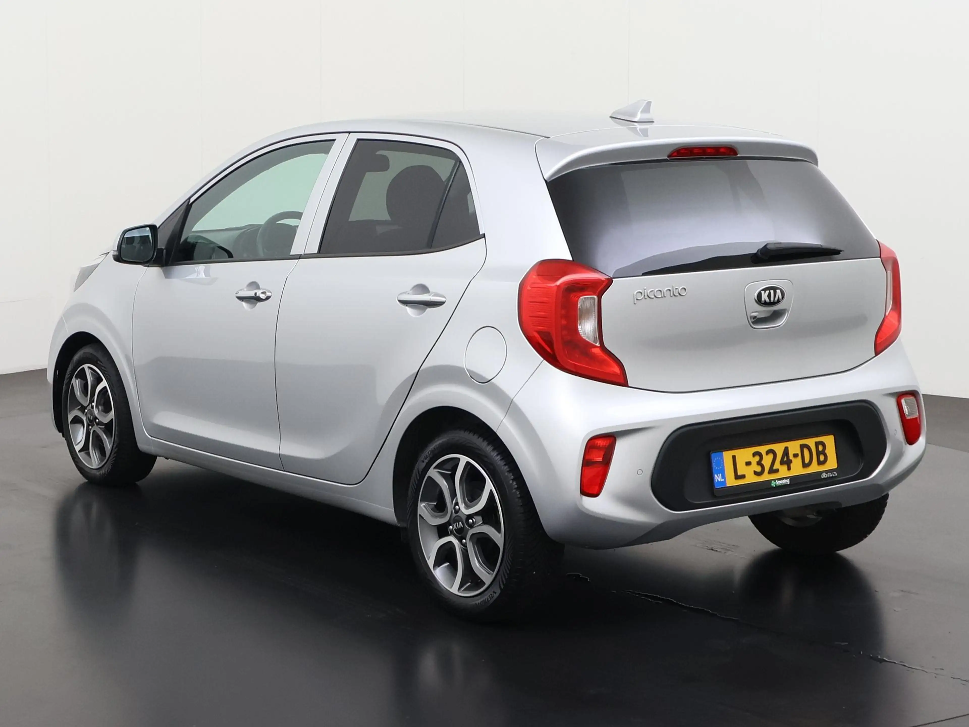 Kia Picanto 1.0 DPi DynamicPlusLine | Camera | Navigatie | App — photo 6