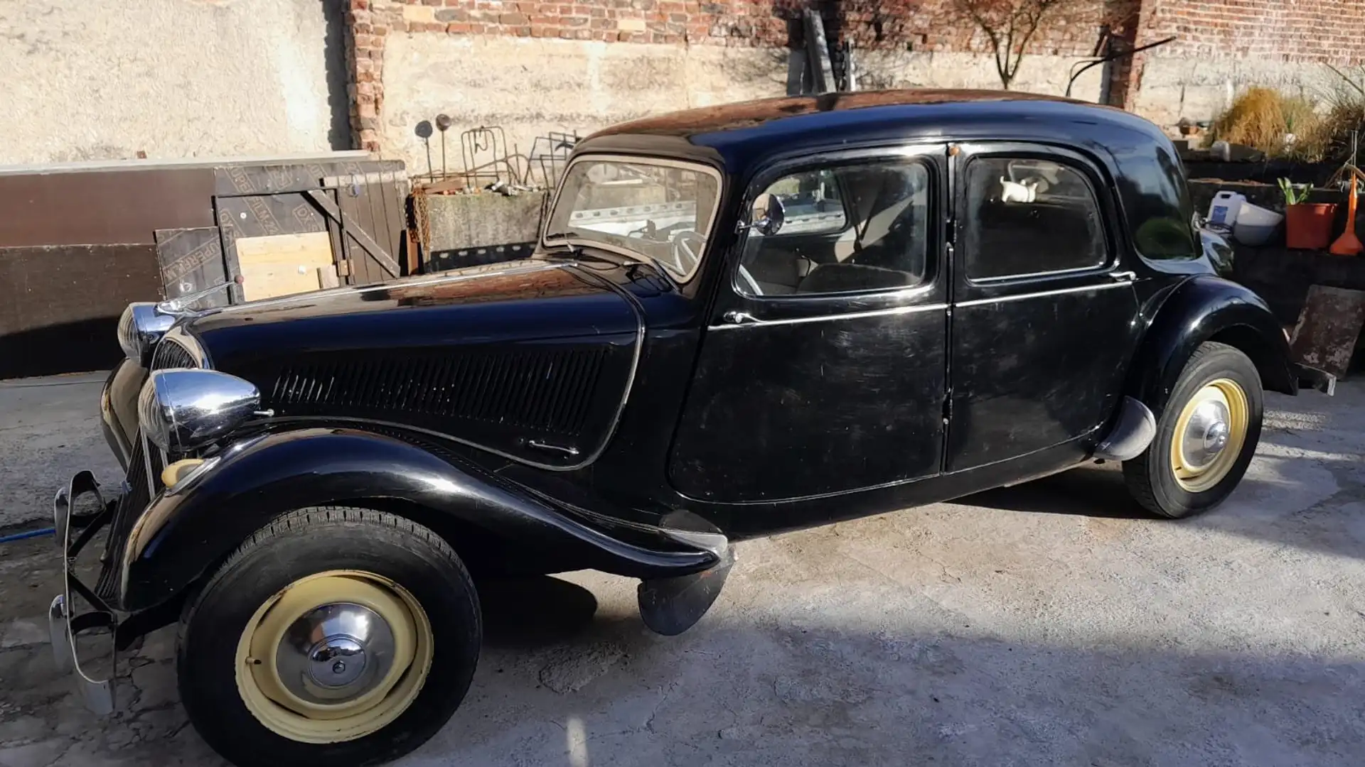 Citroen Traction Schwarz - 1