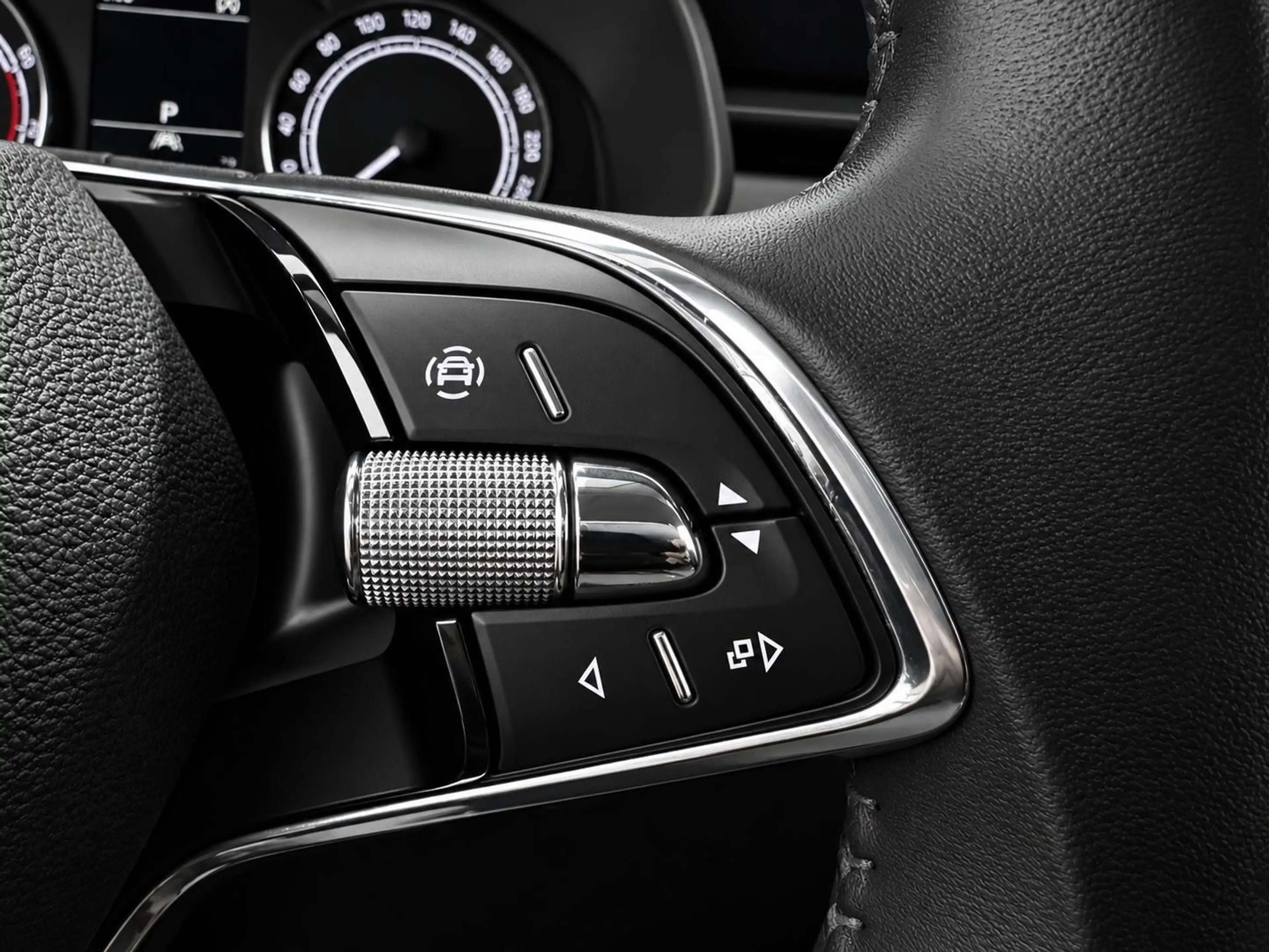 Skoda Kamiq Ambition 1.0 TSI * R-KAM * ACC * LED * PDC — photo 6
