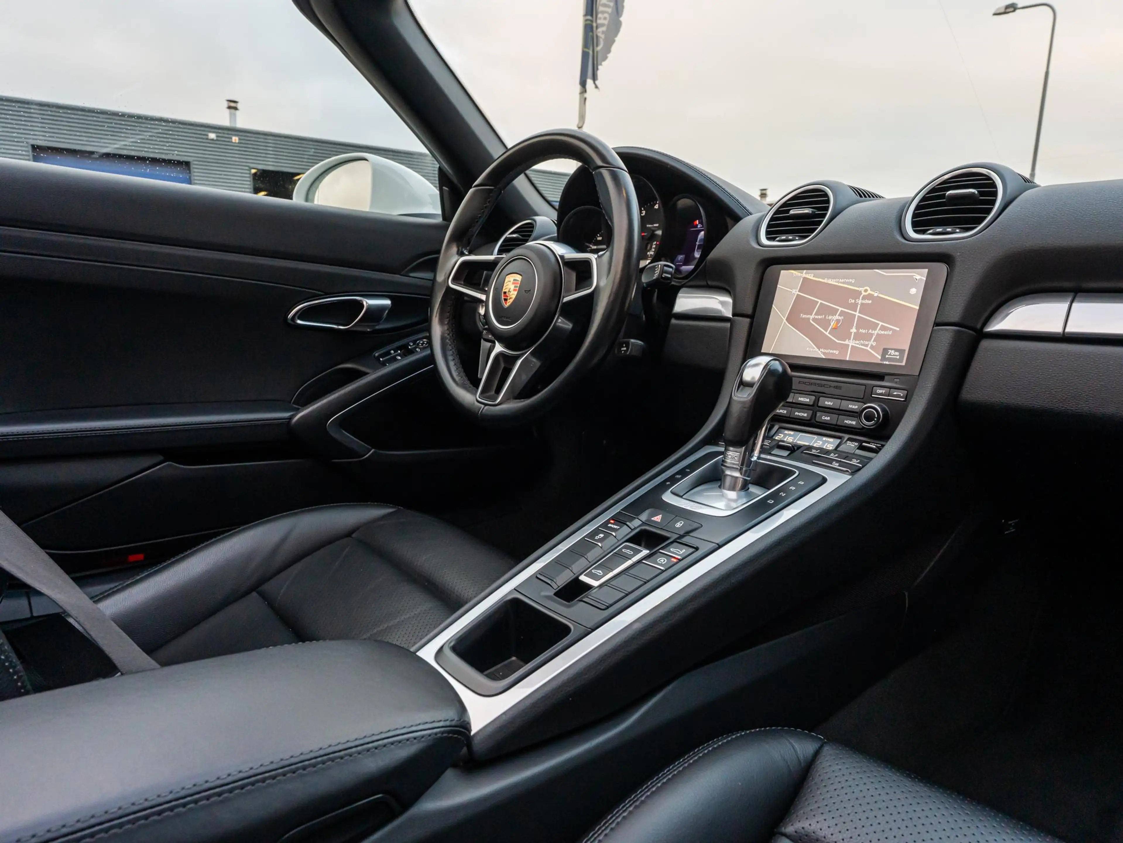 Porsche 718 Boxster 2.0 Apple CarPlay PDLS — photo 11