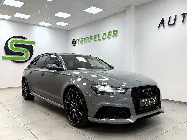Audi RS6 RS 6 Performance / Keramik/ Matrix /Pano/HUD/ACC