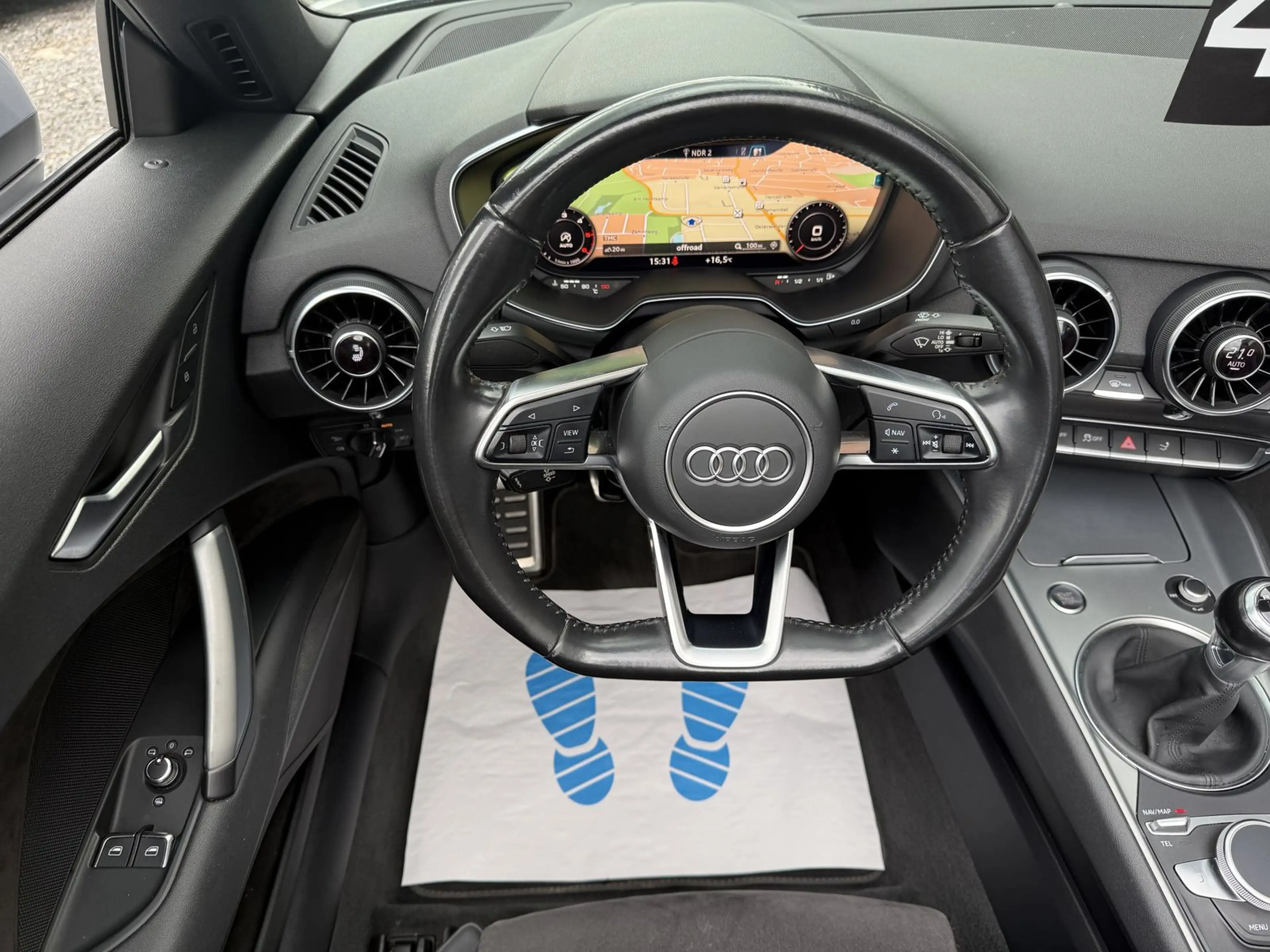 Audi TT 2.0 TDI ultra *S-line*VC*NAVI*PDC* — photo 7
