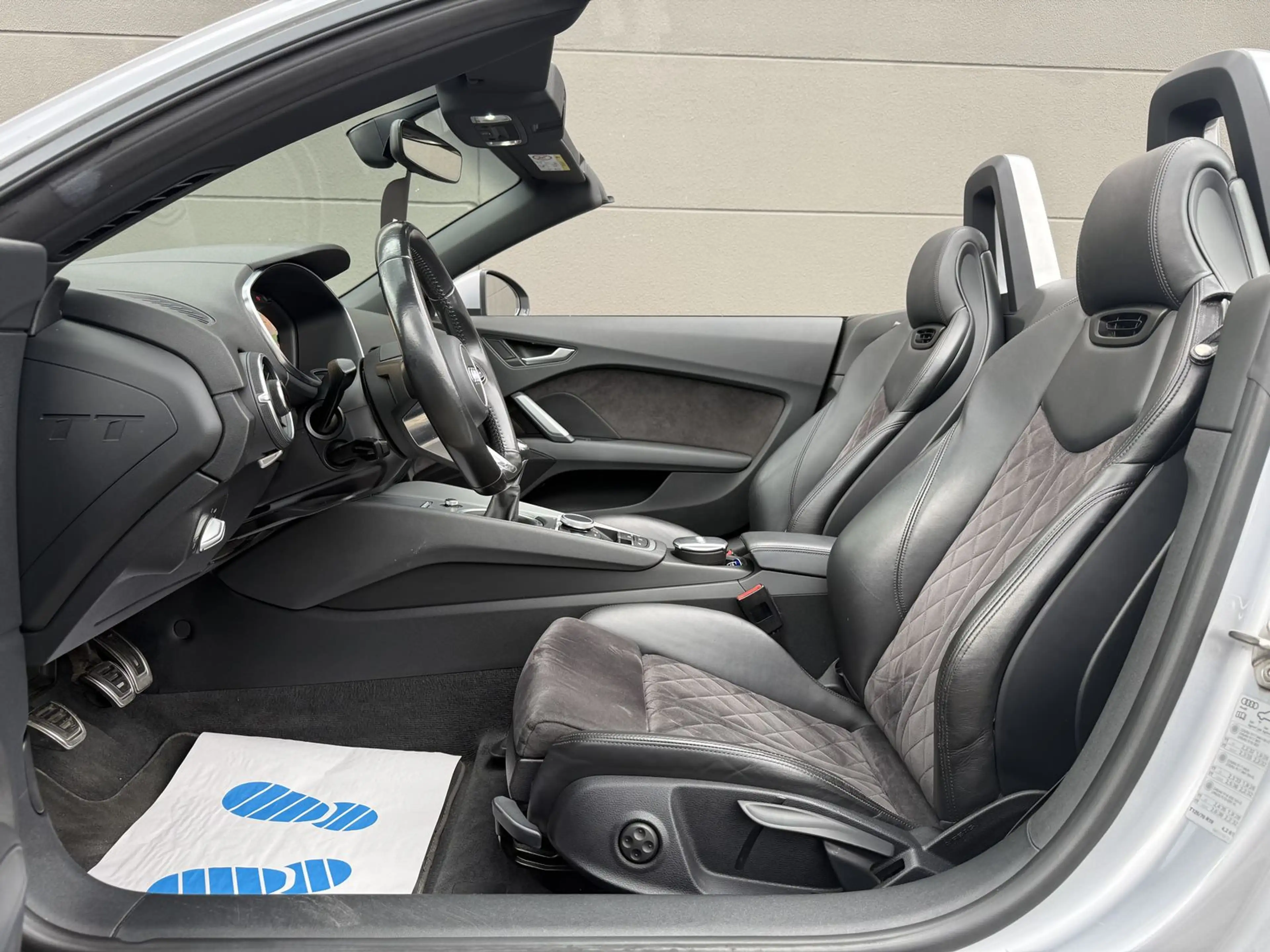 Audi TT 2.0 TDI ultra *S-line*VC*NAVI*PDC* — photo 11
