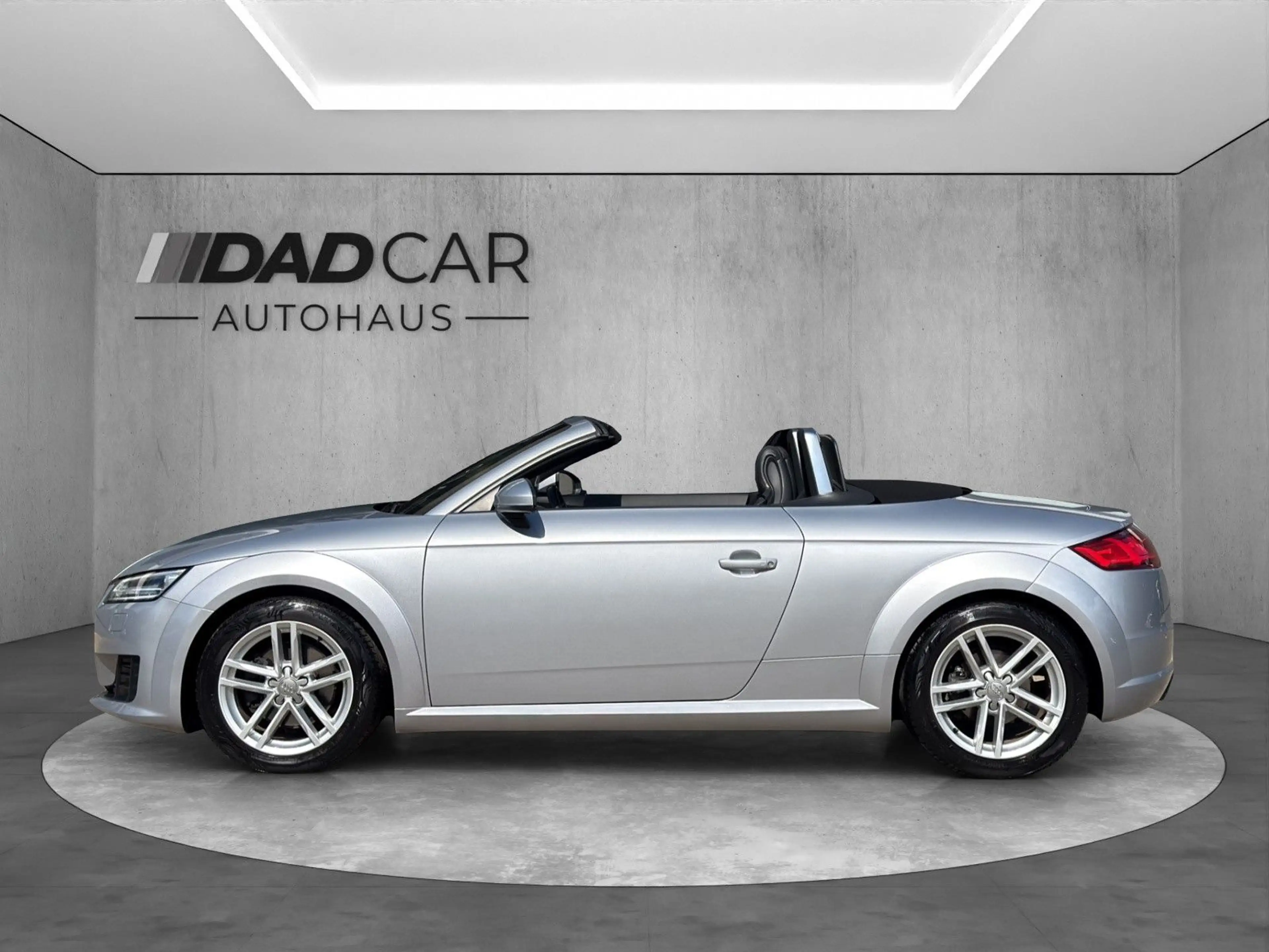 Audi TT 2.0 TDI ultra *S-line*VC*NAVI*PDC* — photo 3