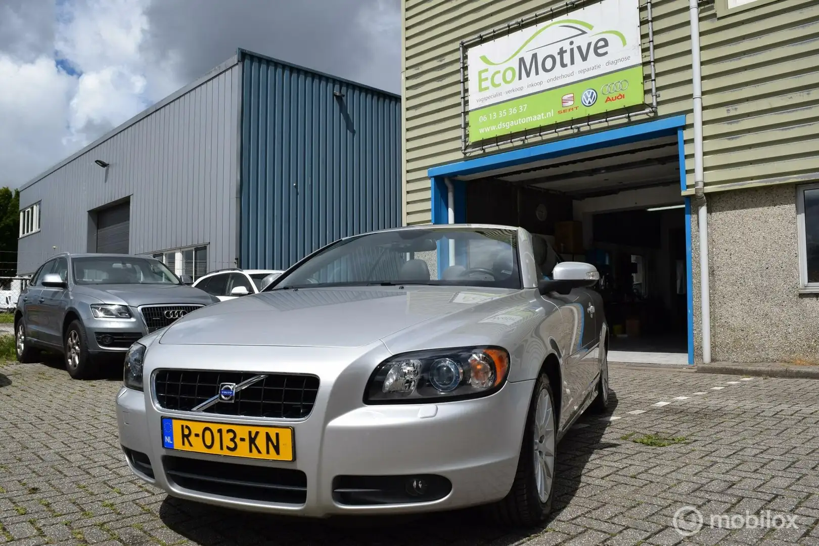 Volvo C70 Convertible 2.5 T5 Summum 230PK Youngtimer Gris - 1
