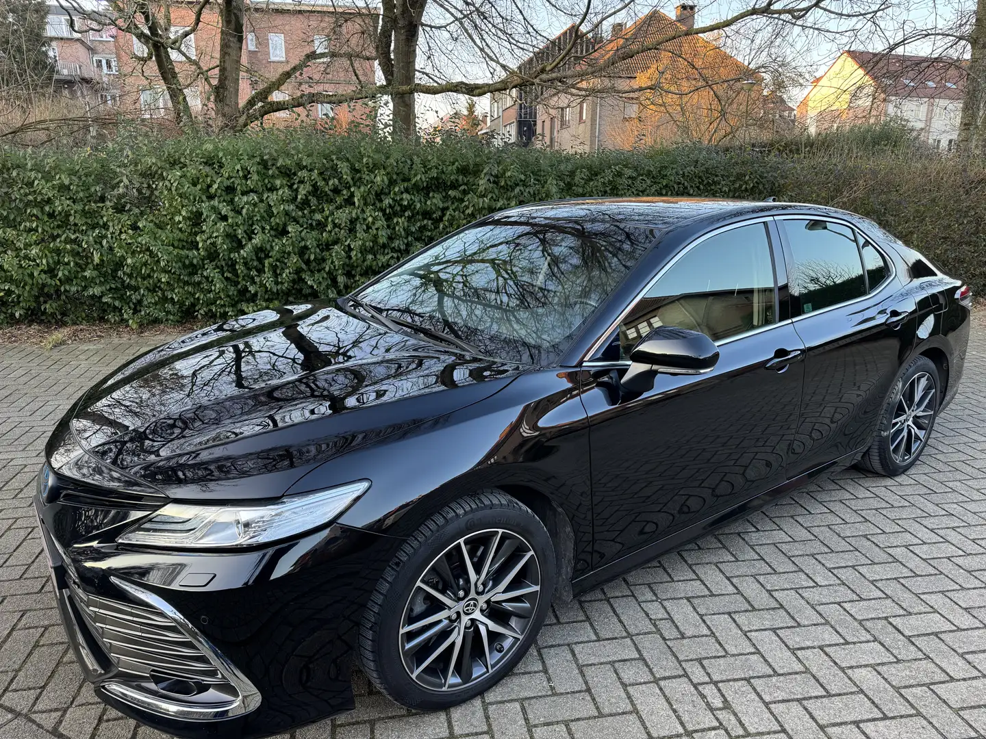 Toyota Camry 2.5 Hybrid Premium Cuir|Camera Navi Noir - 1