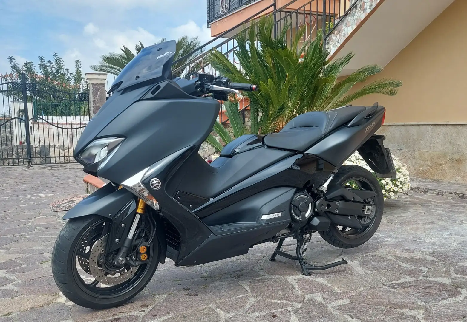 Yamaha TMAX DX Noir - 1
