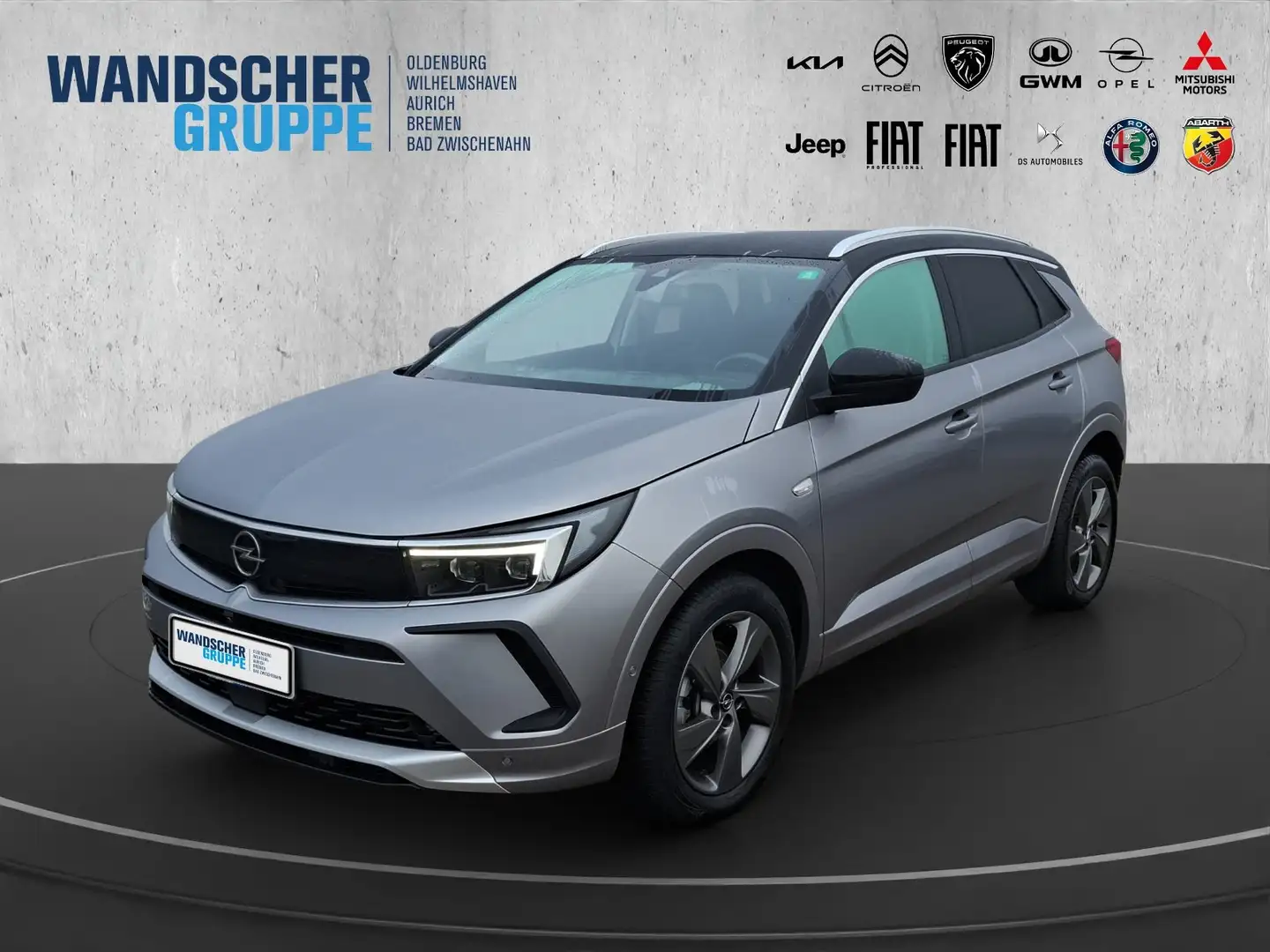 Opel Grandland Ultimate 1.5 D 360+AHK+KeyLess+LED+SHZ Silber - 1