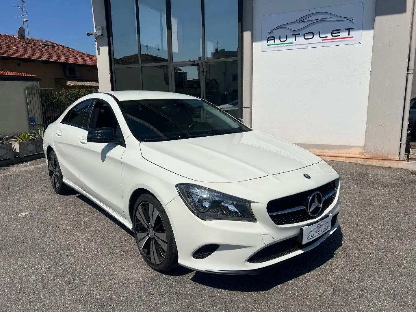 Mercedes-Benz CLA 200 d Automatic Sport - BERLINA - Bianco - 1
