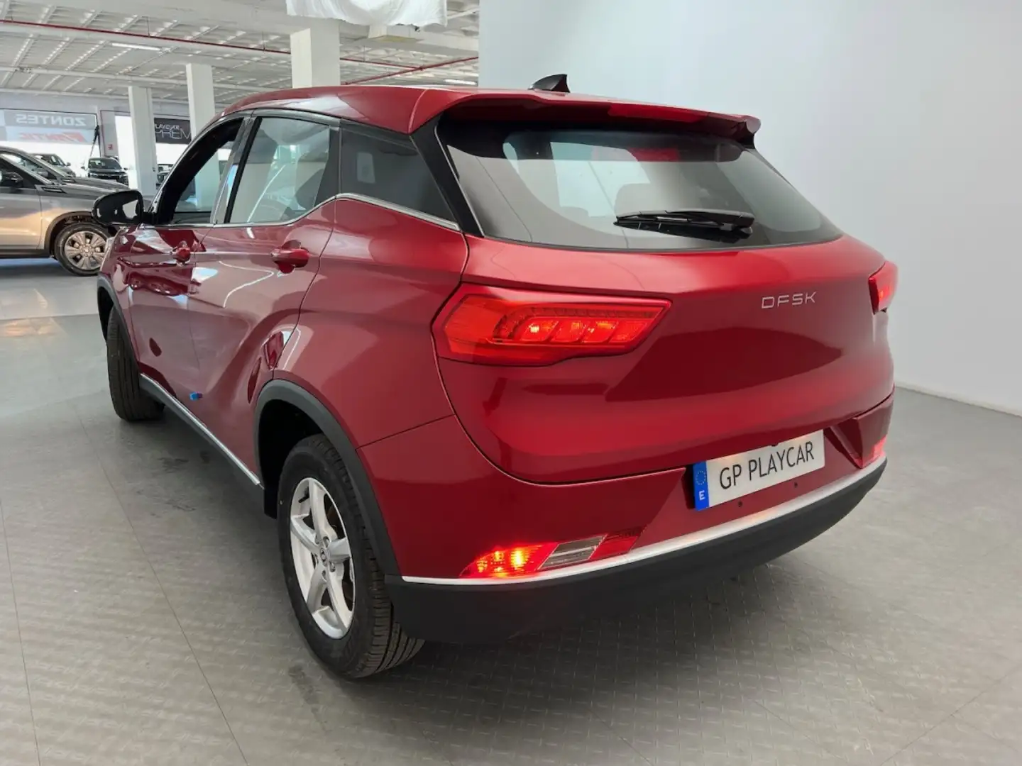 DFSK 500 Intelligent 4x2 Aut Roşu - 2