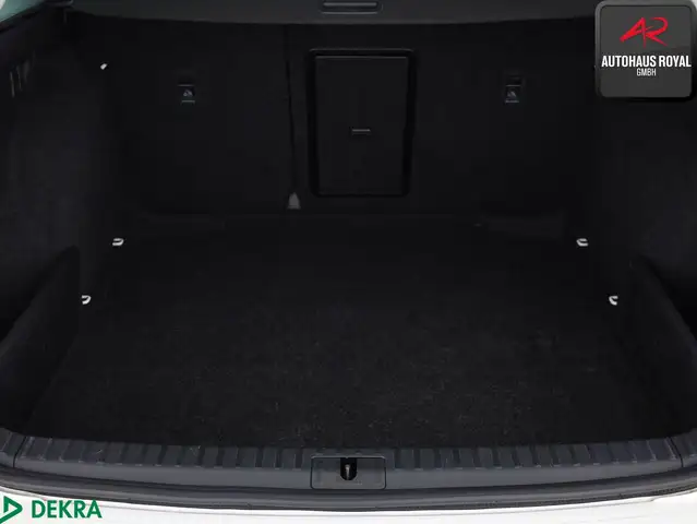 Skoda Octavia view 13